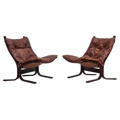 Années 1970, design norvégien d'Ingmar Relling, modèle Siesta, paire de deux chaises, o