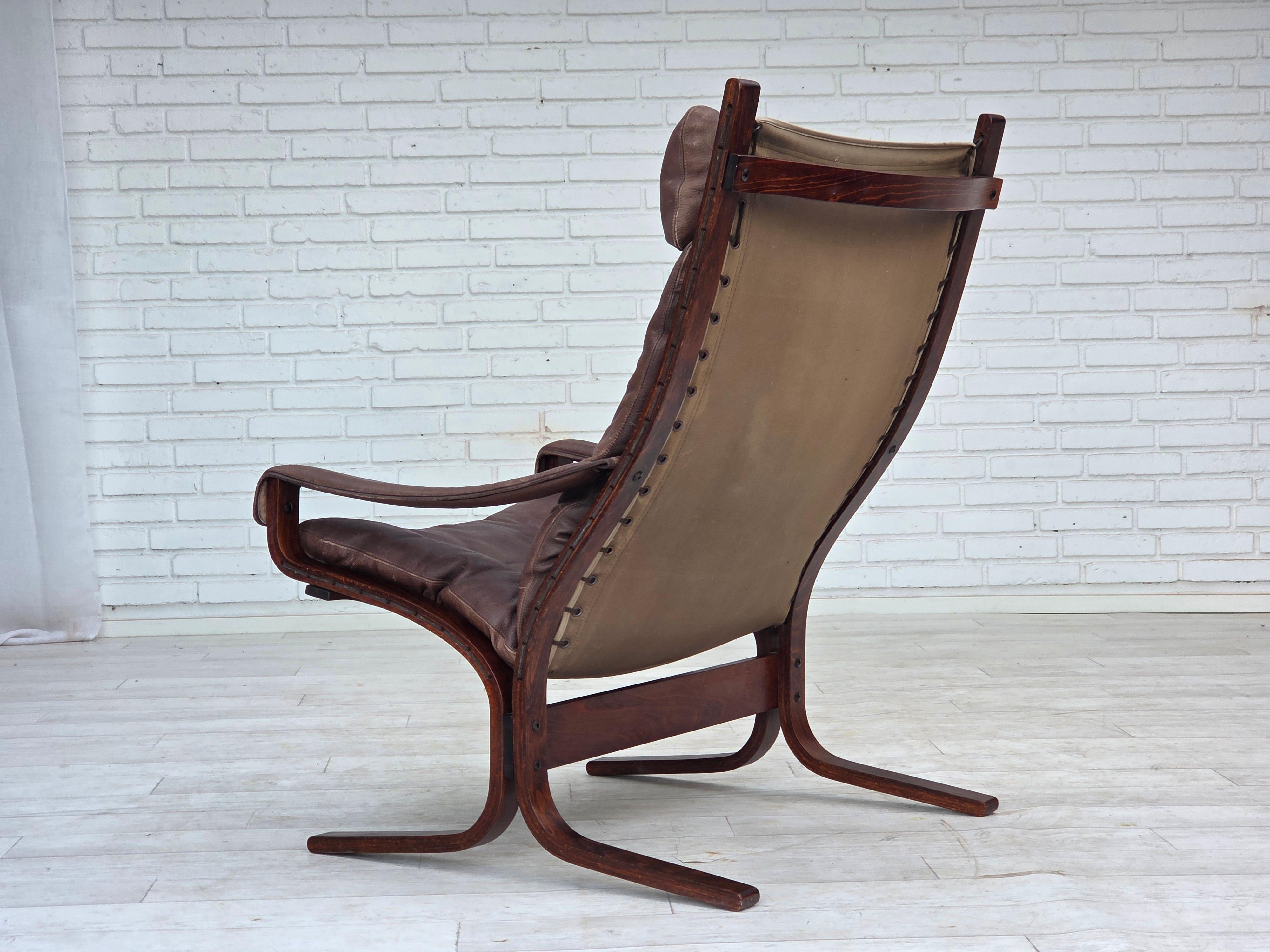 Fine XX secolo Anni '70, design norvegese di Ingmar Relling, modello 