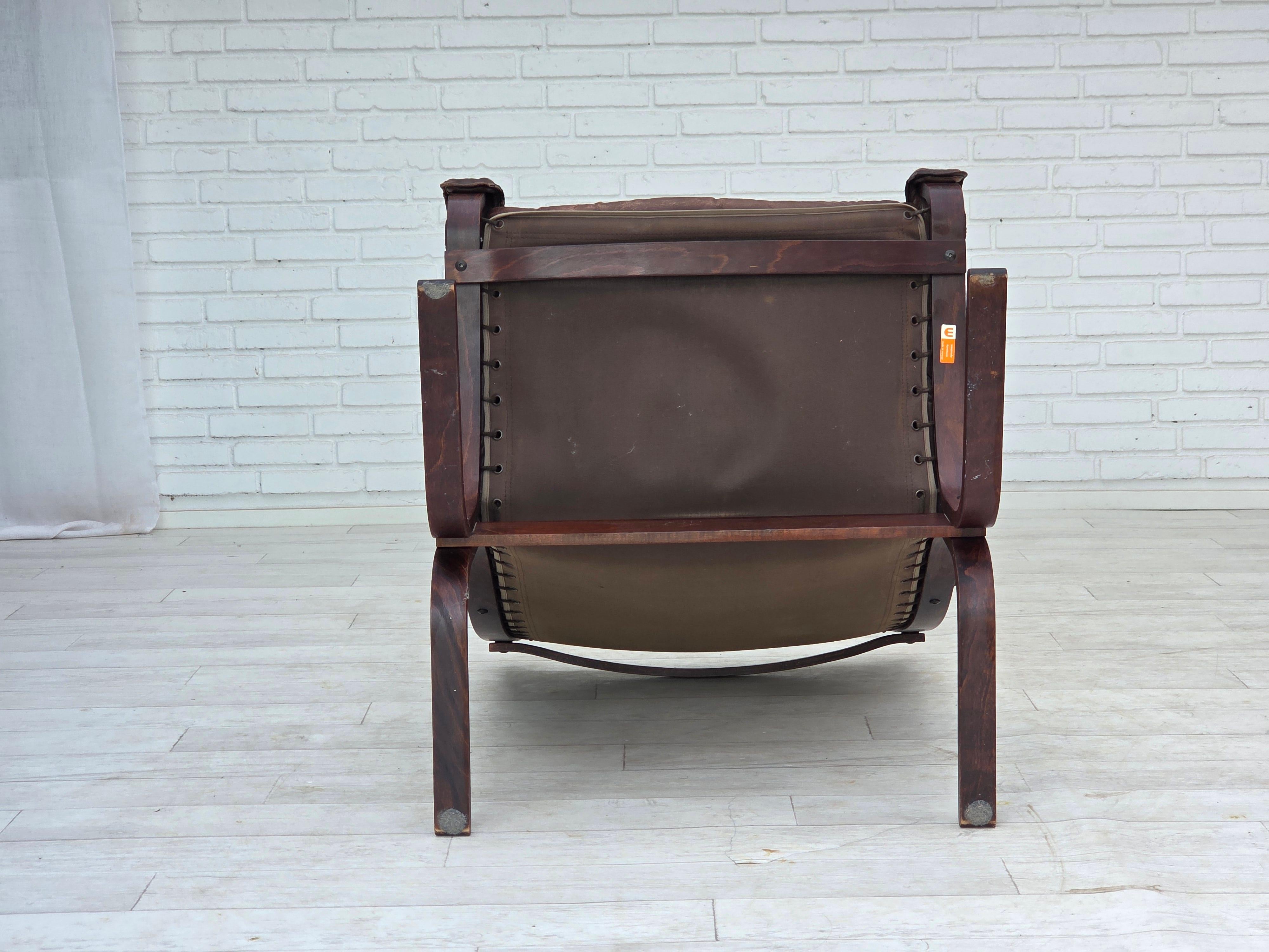 Pelle Anni '70, design norvegese di Ingmar Relling, modello 