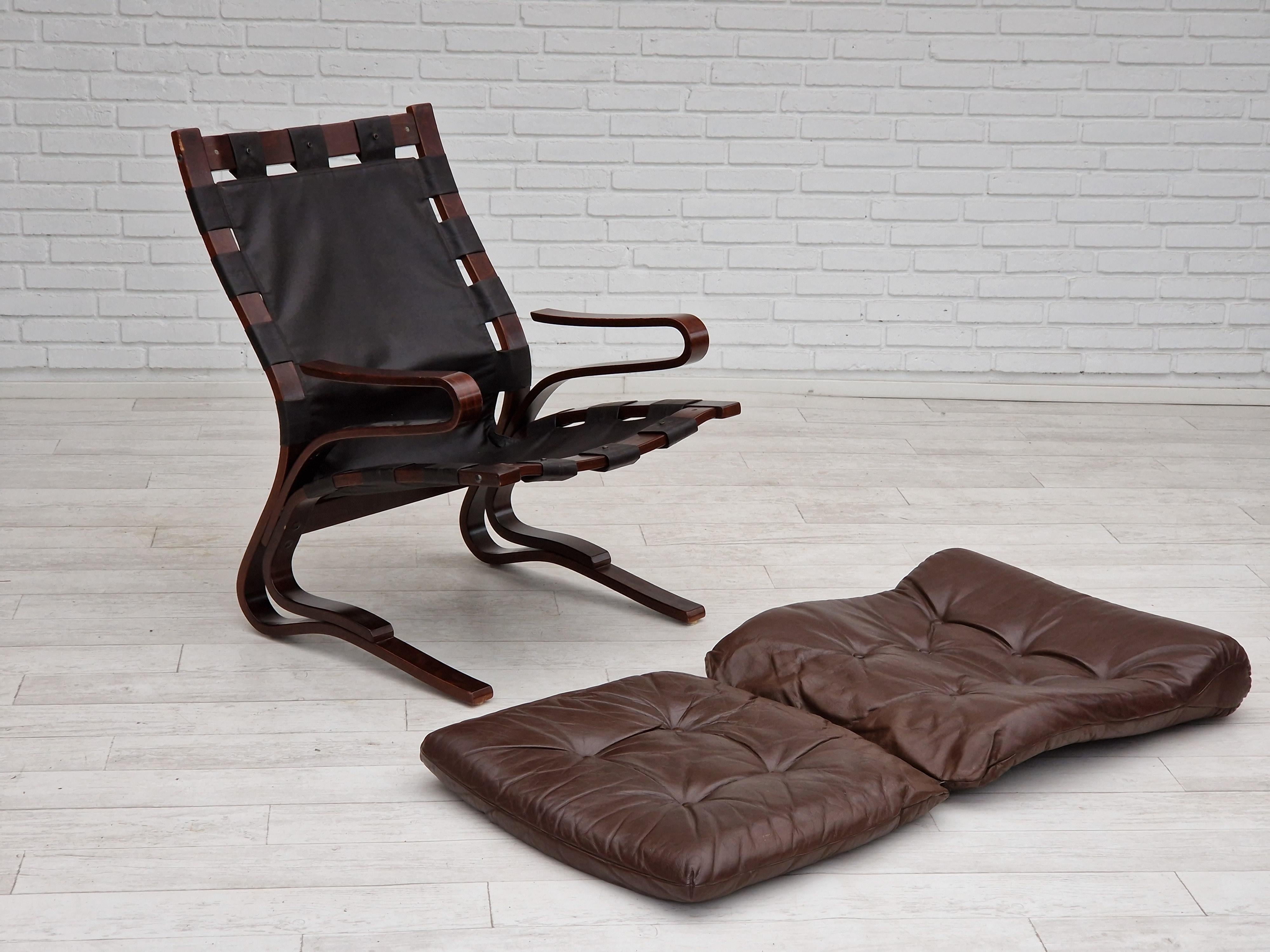 Design norvégien des années 1970, modèle de chaise longue « Kengu » d'Else et Nordahl Solheim. en vente 8