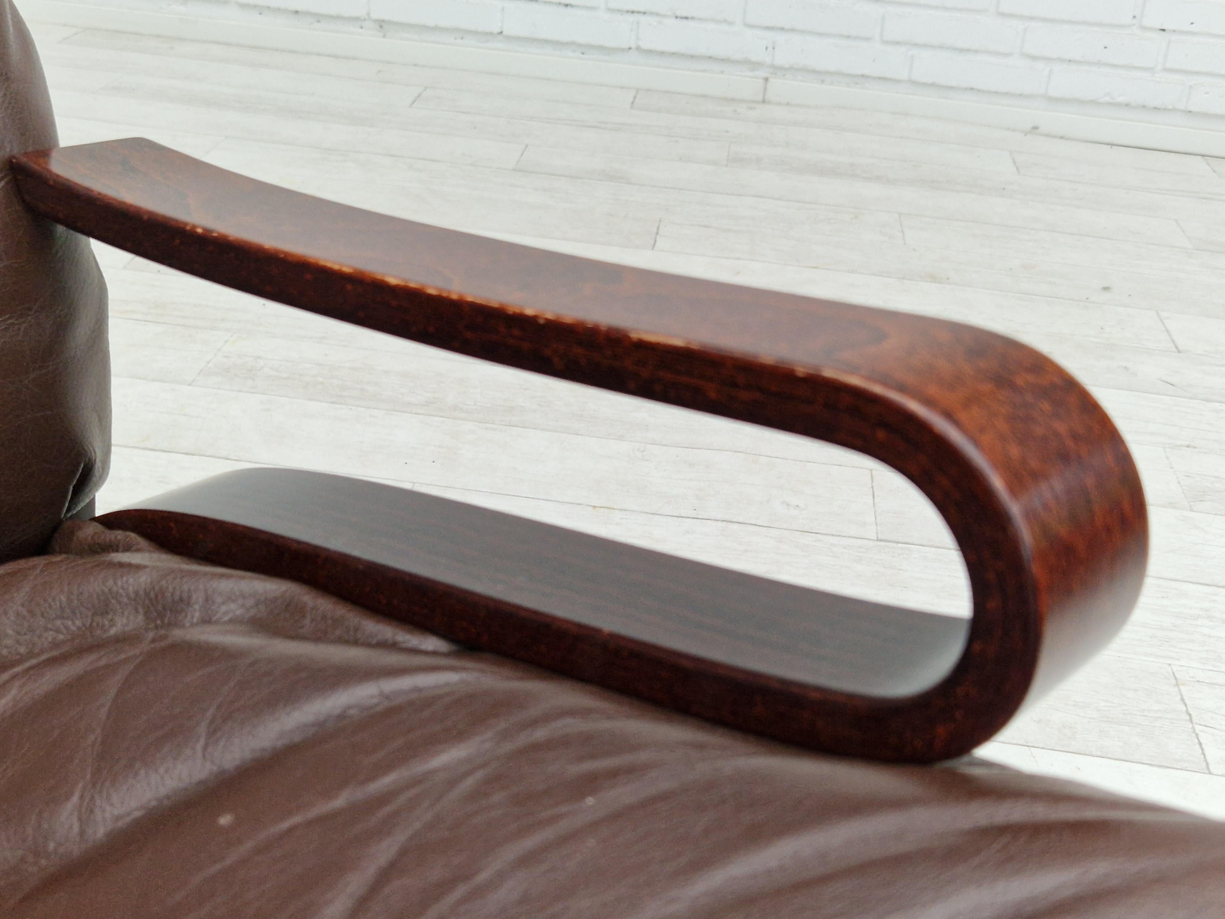 Leather 1970s, Norwegian design, Lounge chair model 