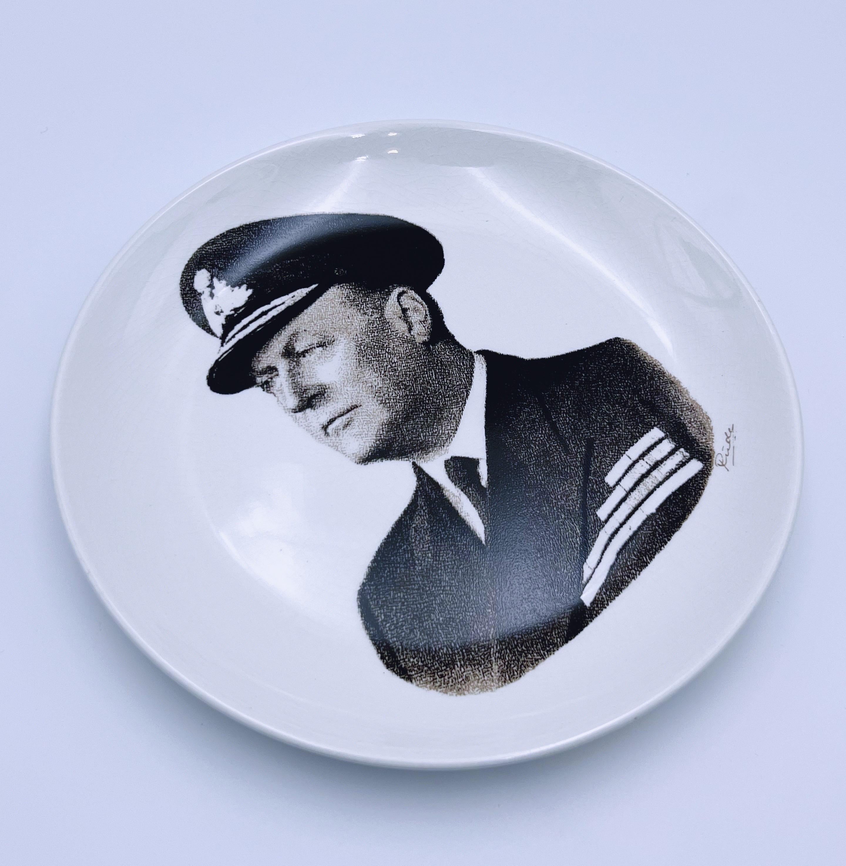 Late 20th Century 1970s Norwegian King OLAV V Commemorative Plate For Sale