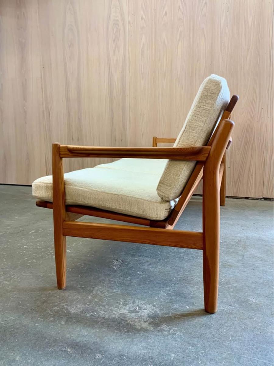 1970s Norwegian Sofa by Bruksbo In Excellent Condition In Victoria, BC