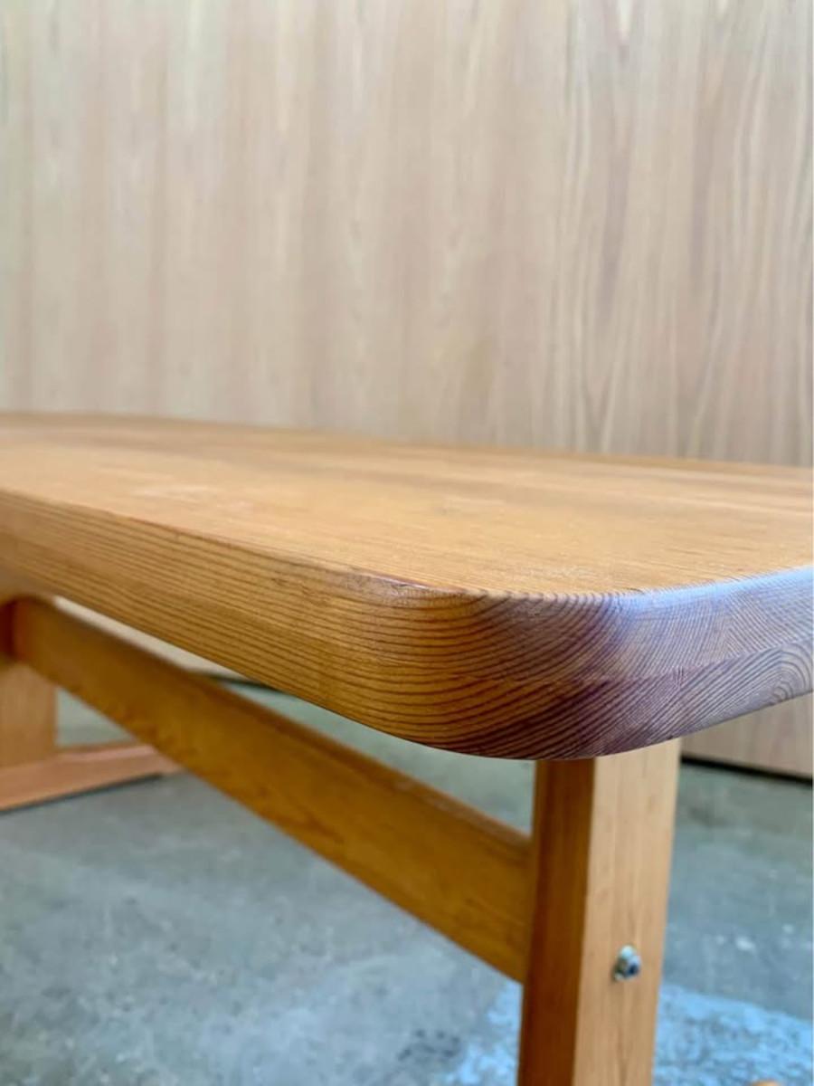 Mesa de centro de pino de Oregón macizo (abeto Douglas) noruego de los años 70 en Excelente estado para la venta en Victoria, BC