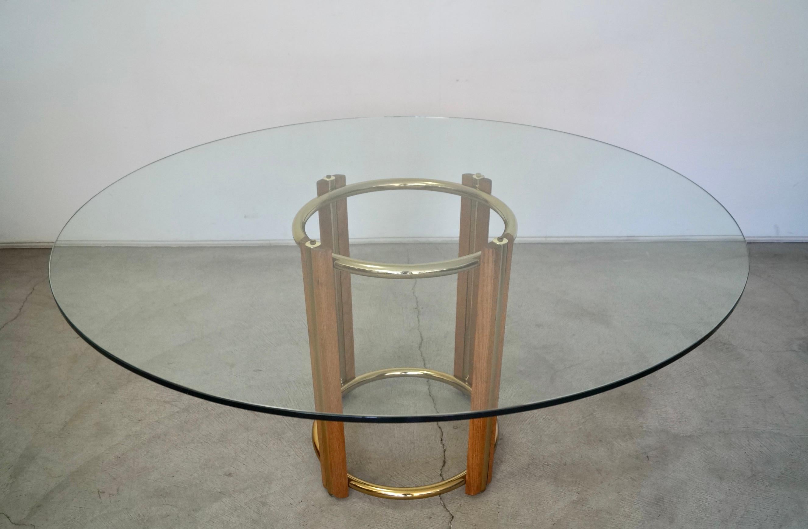 Fin du 20e siècle 1970 Oak Oak, Brass, and Round Glass Dining Table