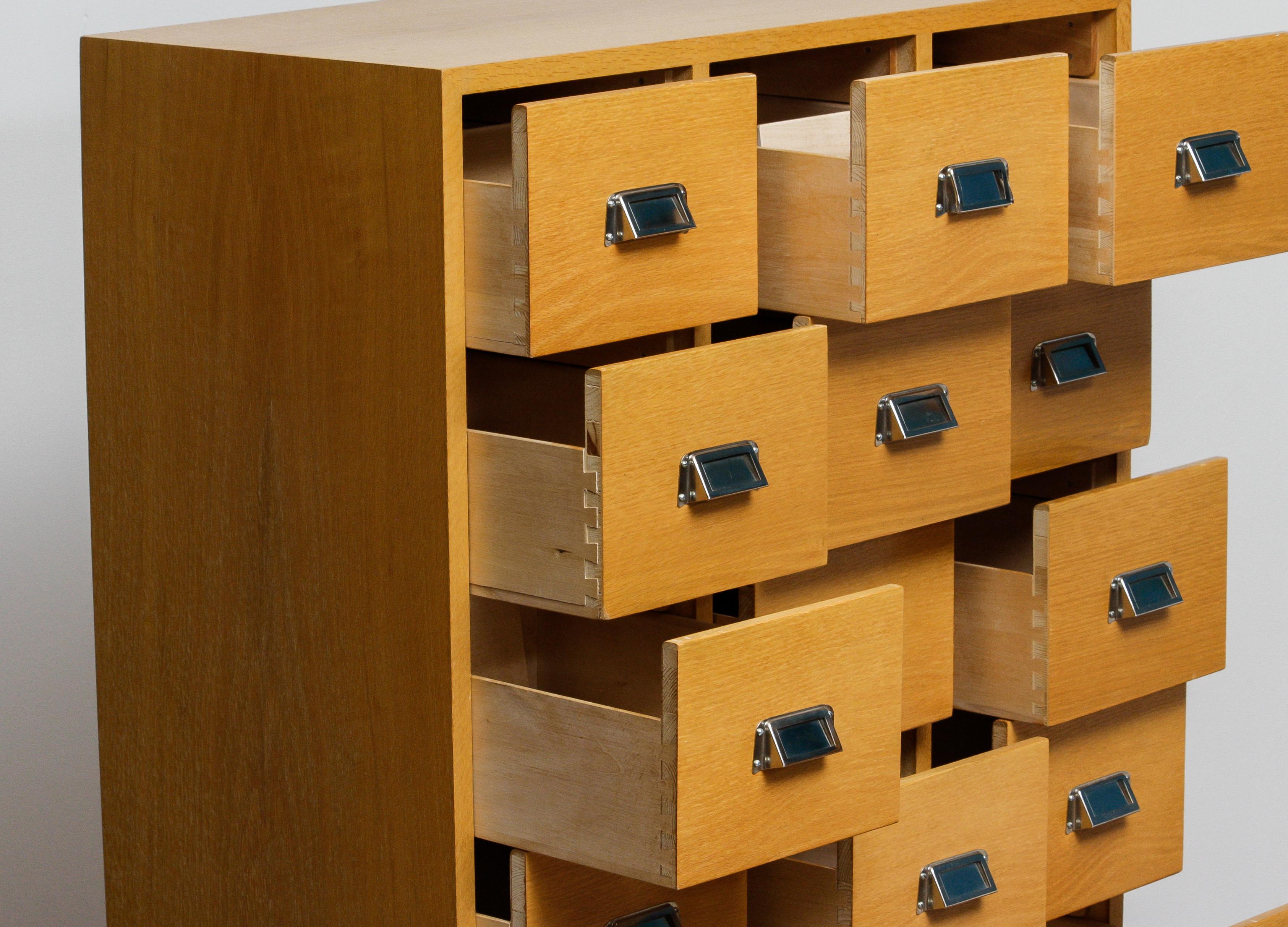 1970s, Oak Drawer Archive Cabinet in Oak and Beech by Lövgrens Traryd, Sweden 1