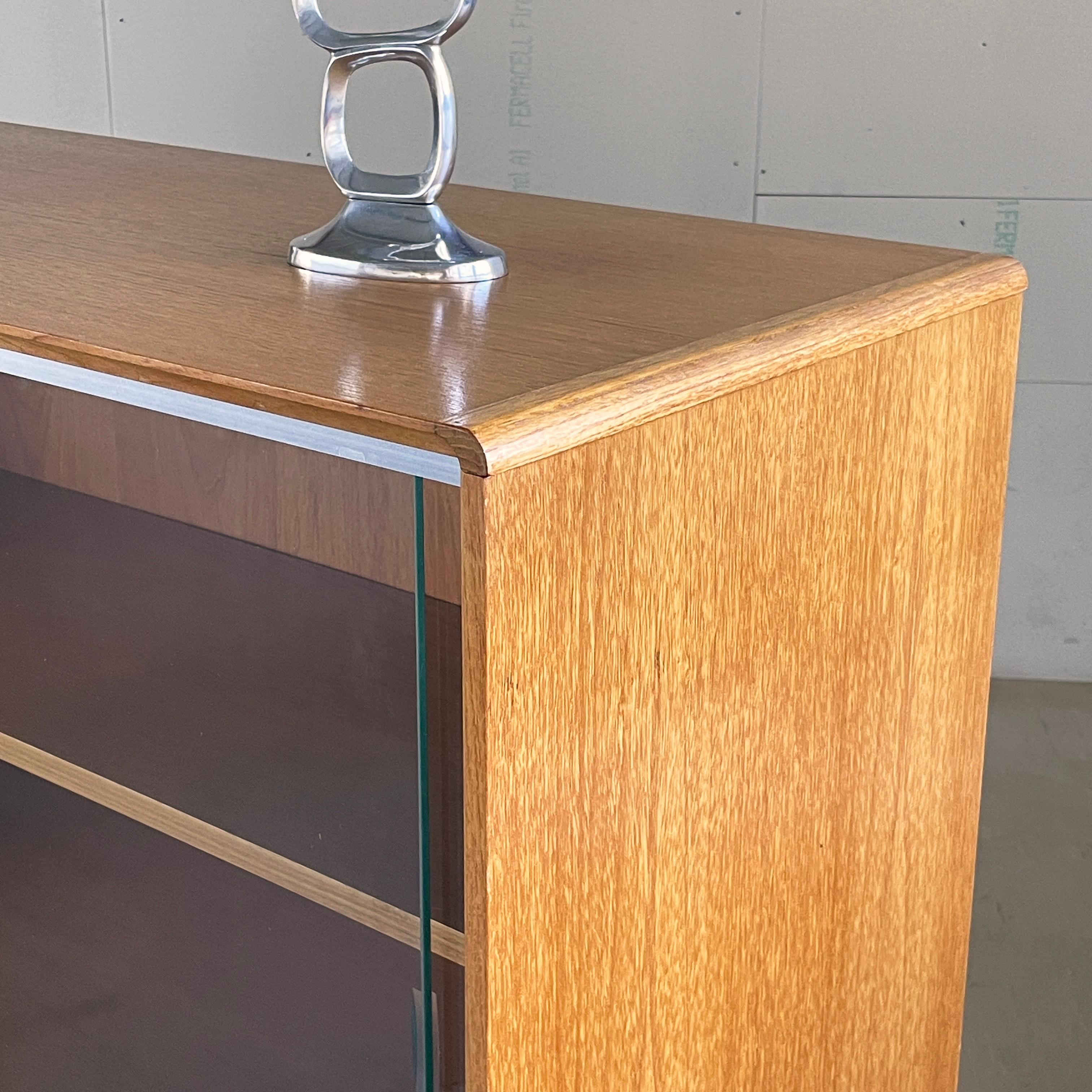Vetrina in rovere degli anni '70 di NAAM Meubel, Amsterdam in vendita 6