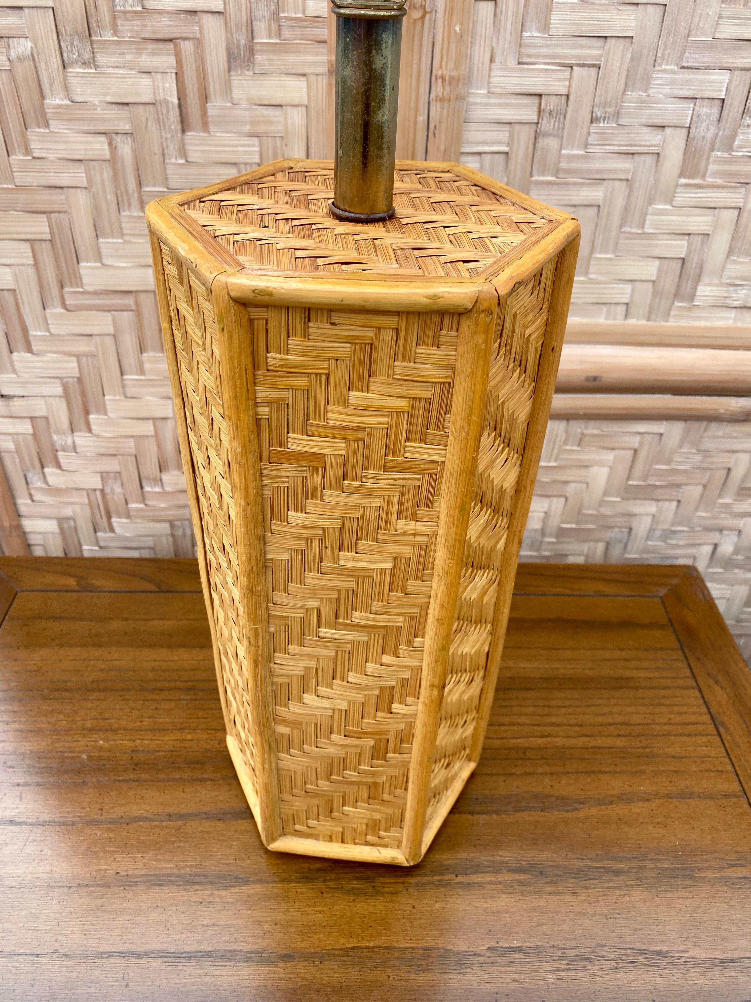 1970s Octagonal Rattan Weave Table Lamps, Set of 2 For Sale 4