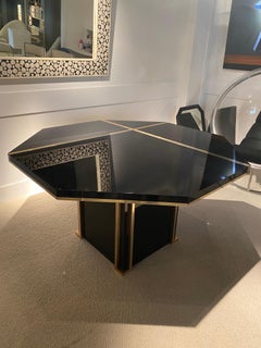 1970s Octogonal Dinning Table in Black Laquered and Brass Details