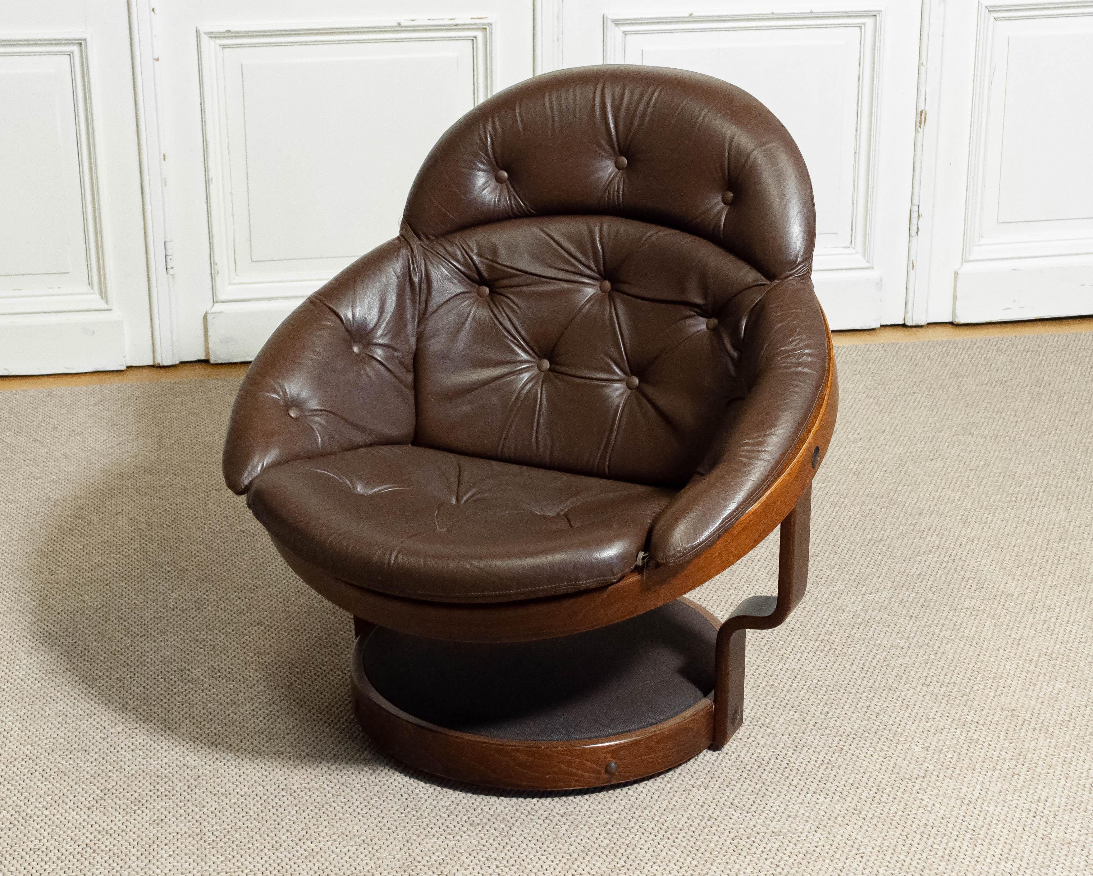 Años 70 Oddmund Vad para VAD Trevarefabrik  Noruega  Silla giratoria 'Convair 4.4 en venta 1