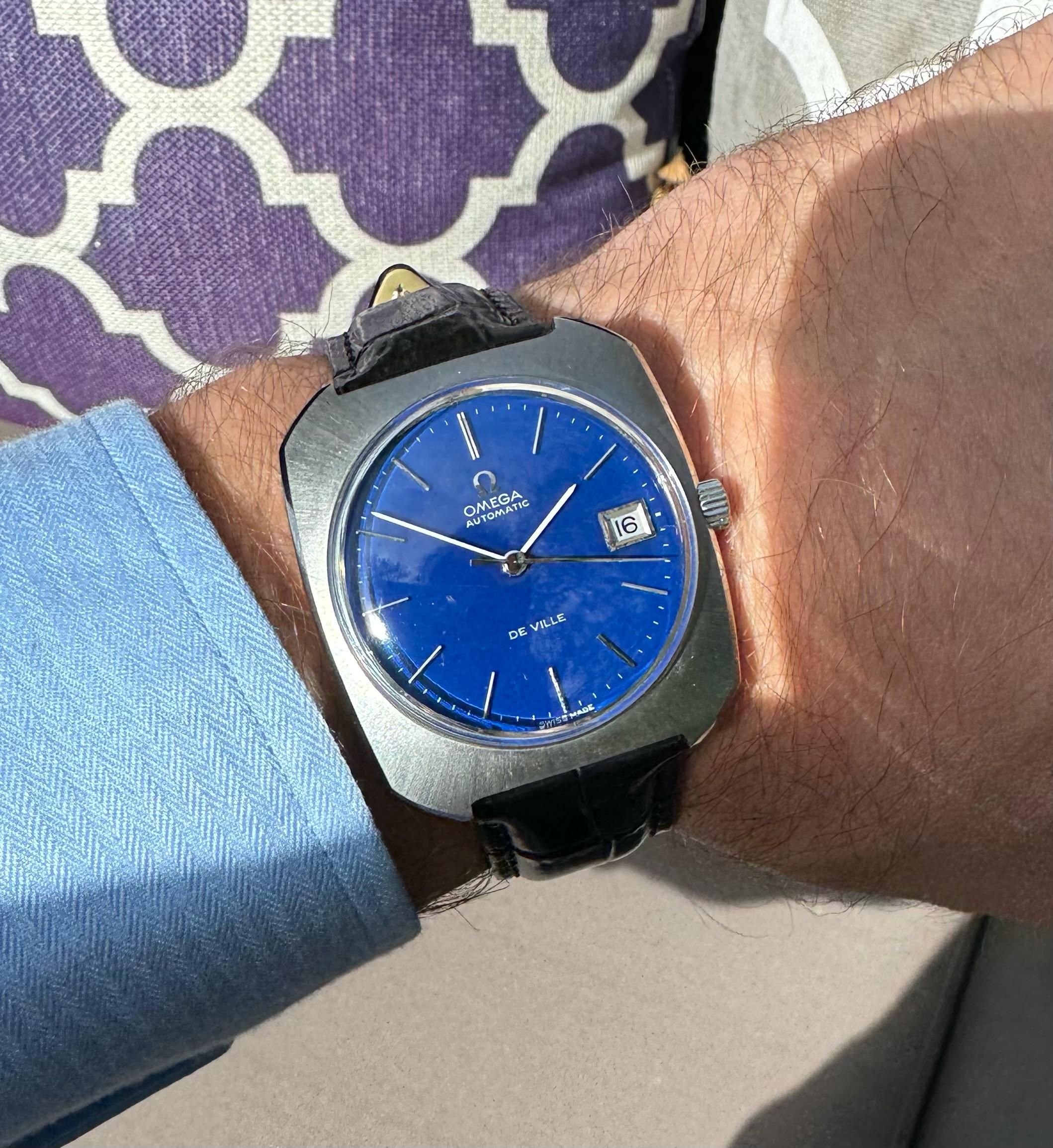 1970's Omega De Ville Mens Large Retro Dress with Navy Blue Dial - SS For Sale 6