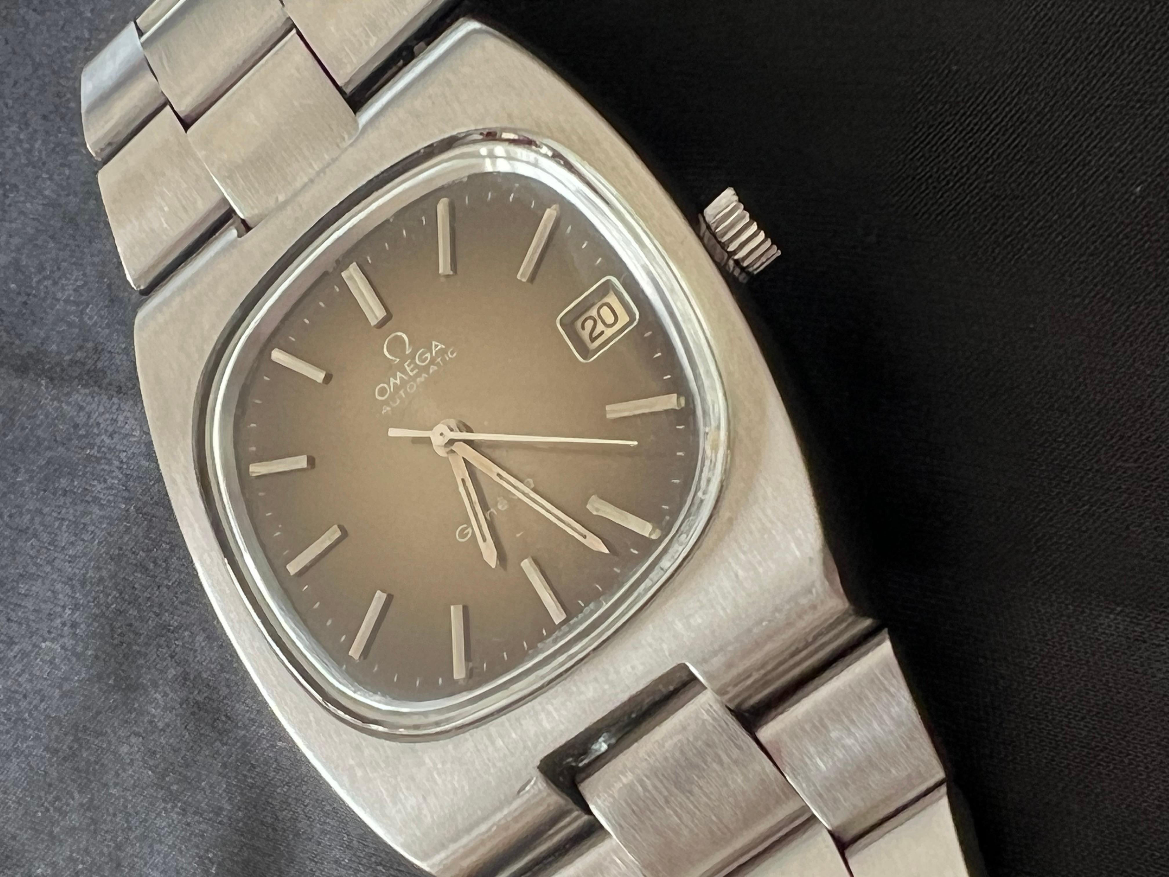 1970's Omega Geneve Vintage Herren TV-förmige Uhr mit Original Tropical Zifferblatt im Angebot 6