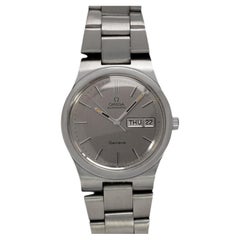 1970's Omega Geneve Vintage Retro Full Size Day Date Mens Watch - Stainless Stee