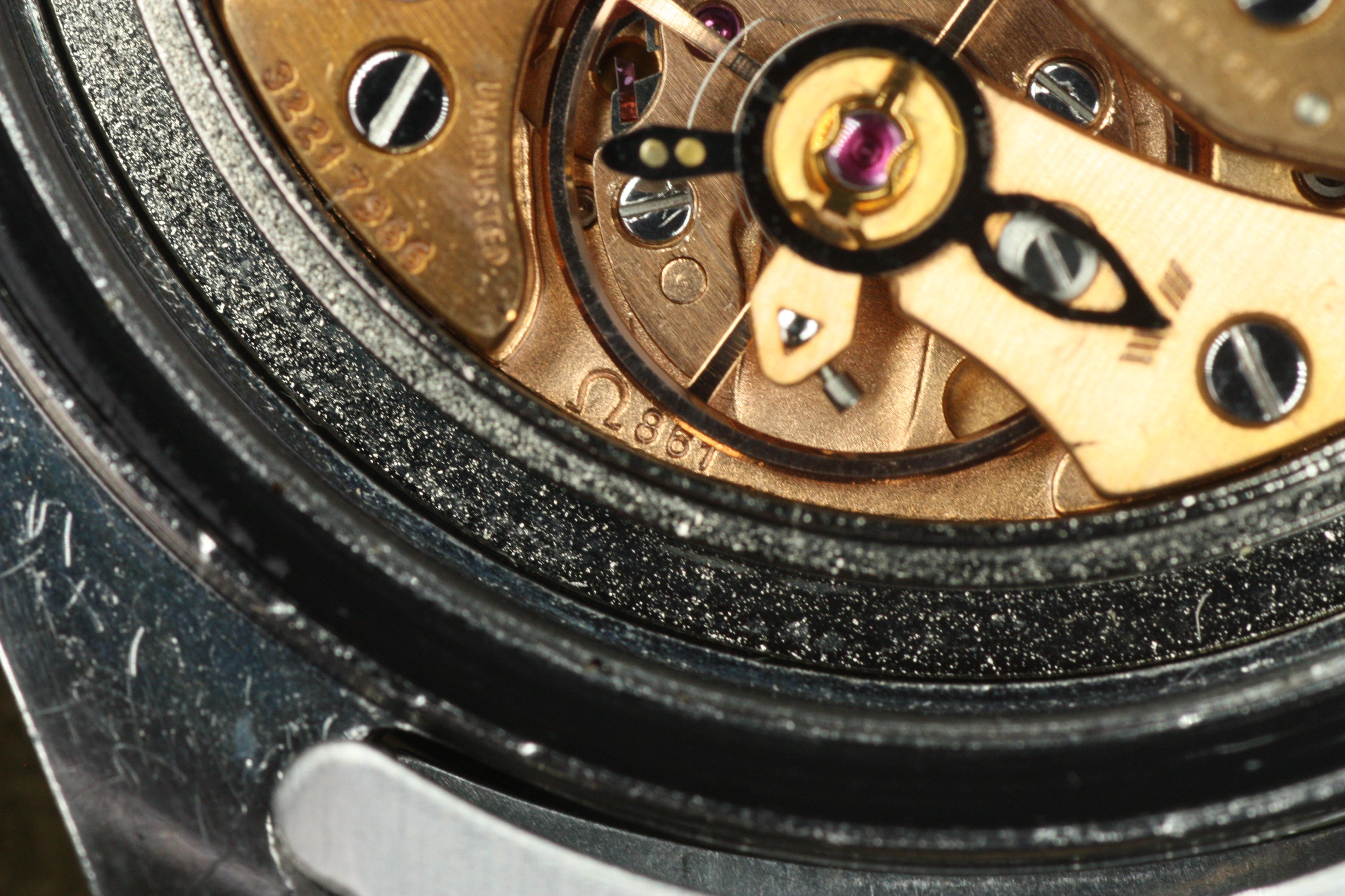 Reloj Omega Speedmaster Moon de los años 70 Primera generación Fondo de caja de escritura recta en venta 10