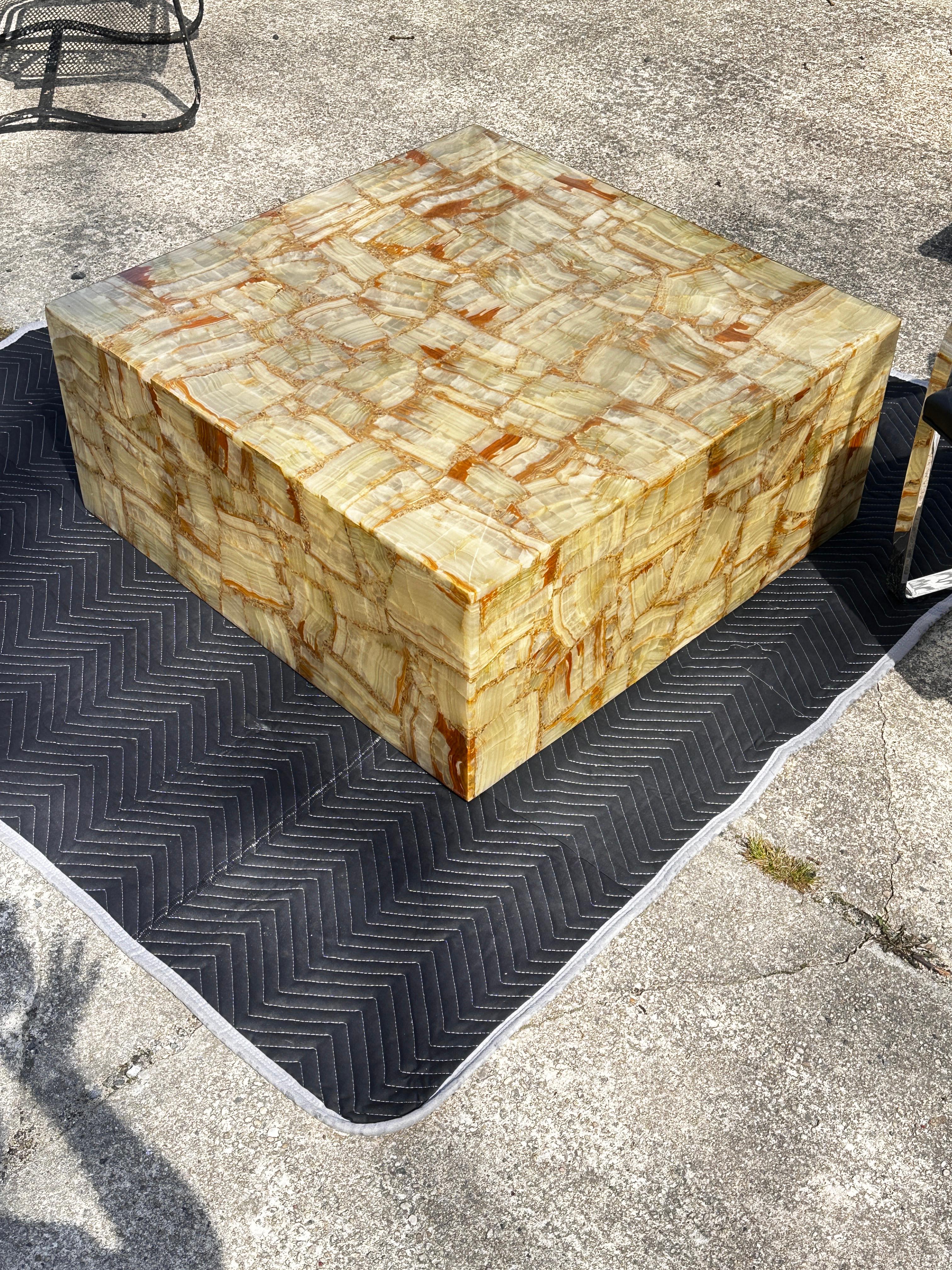1970 Onyx Plinth Coffee Table Large Square Minimalist Cube en vente 1