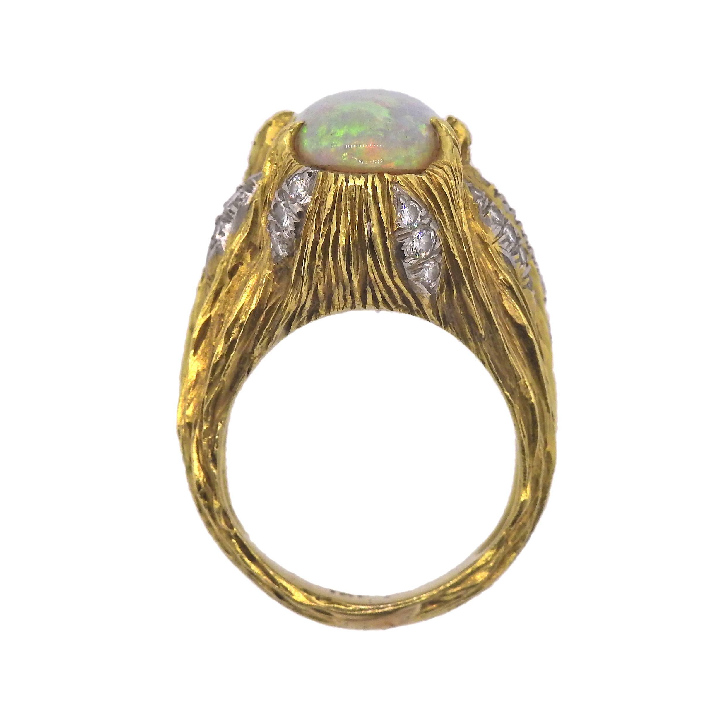 Women's 1970s Opal Diamond Gold Ring