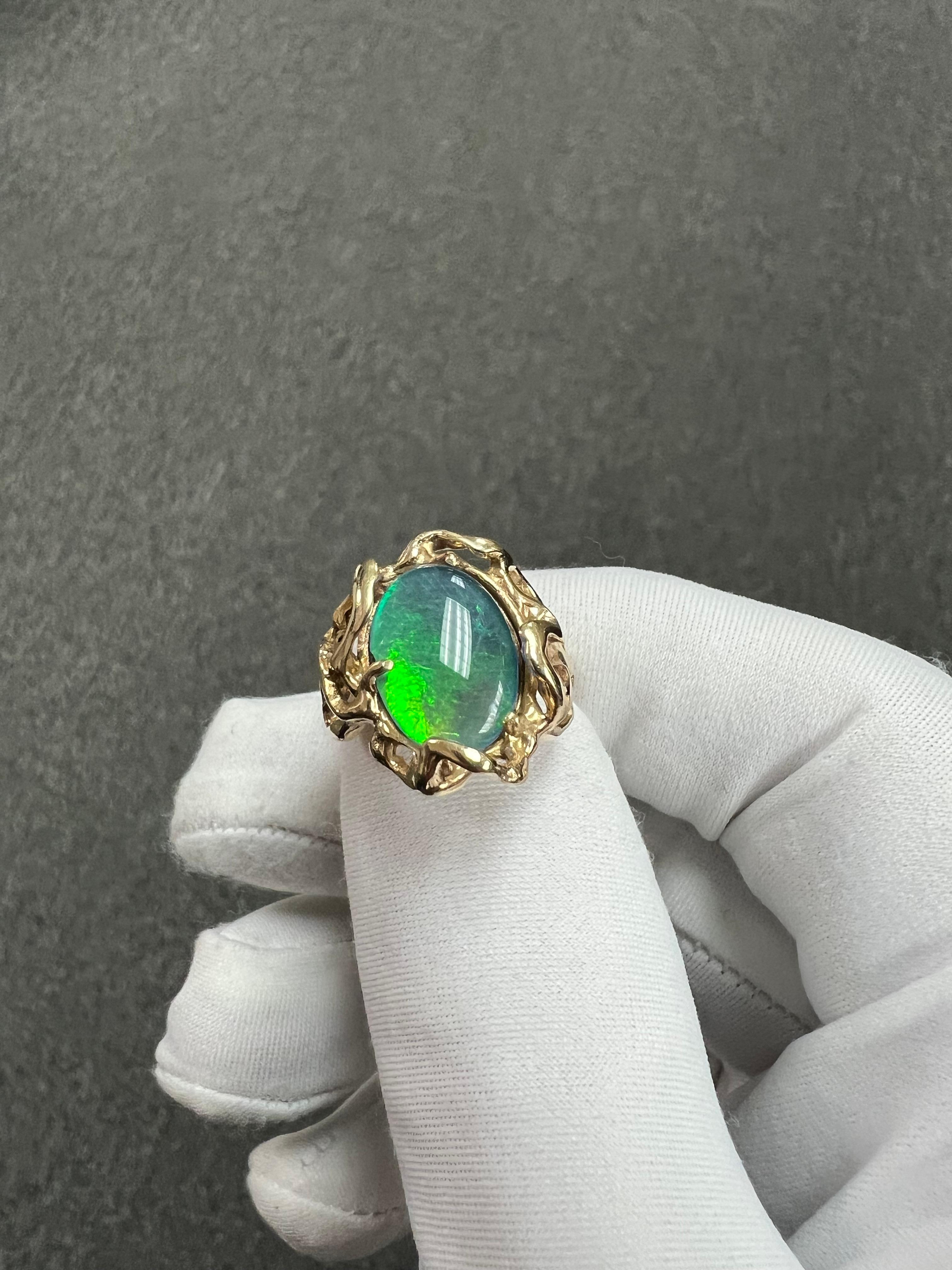 1970s Opal Doublet Freeform Designed 14k Yellow Gold Ring For Sale 3