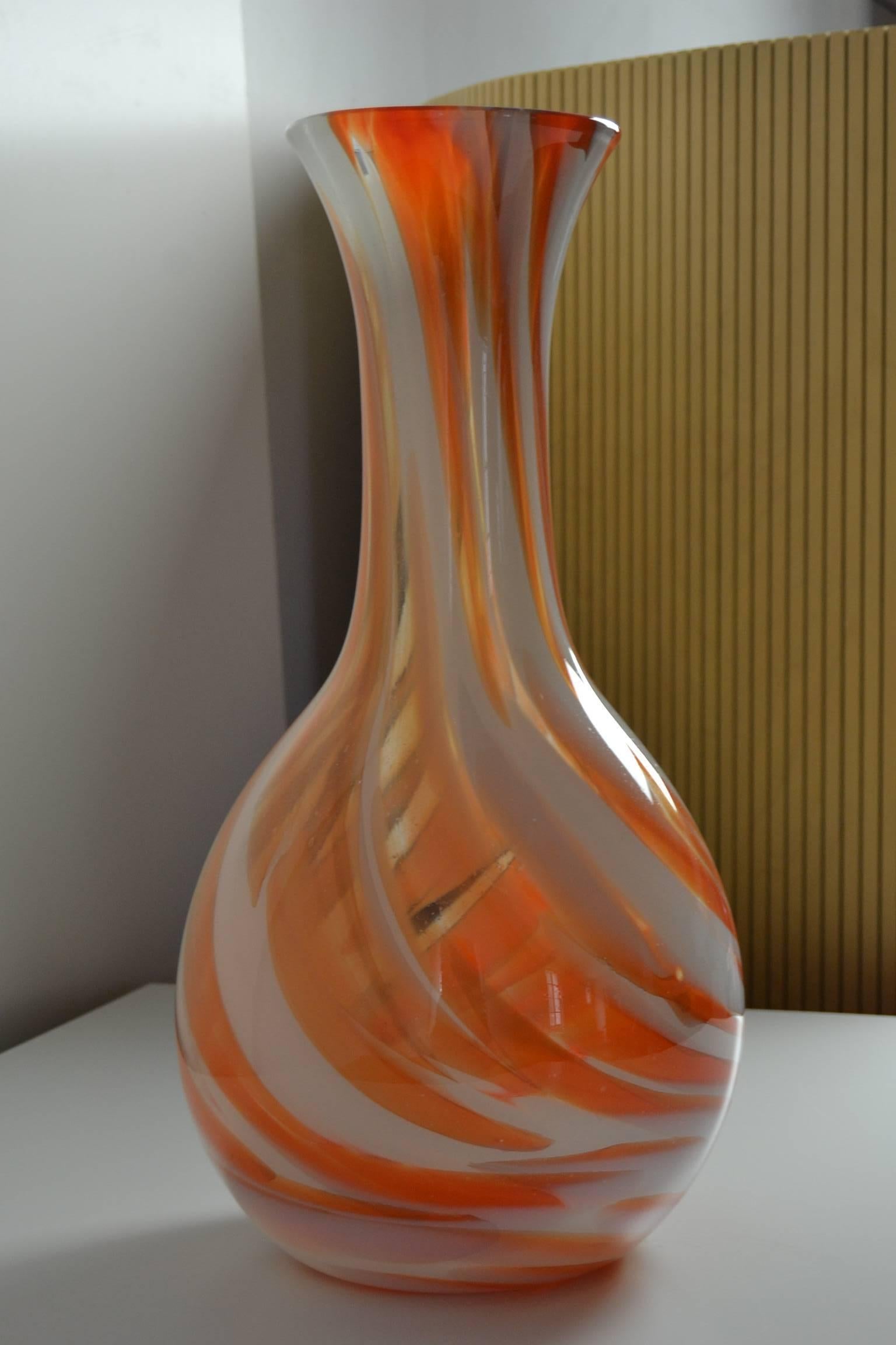 Mid-Century Modern 1970s Orange, White Marbled Murano Glass Floor Vase, Carlo Moretti Italy 