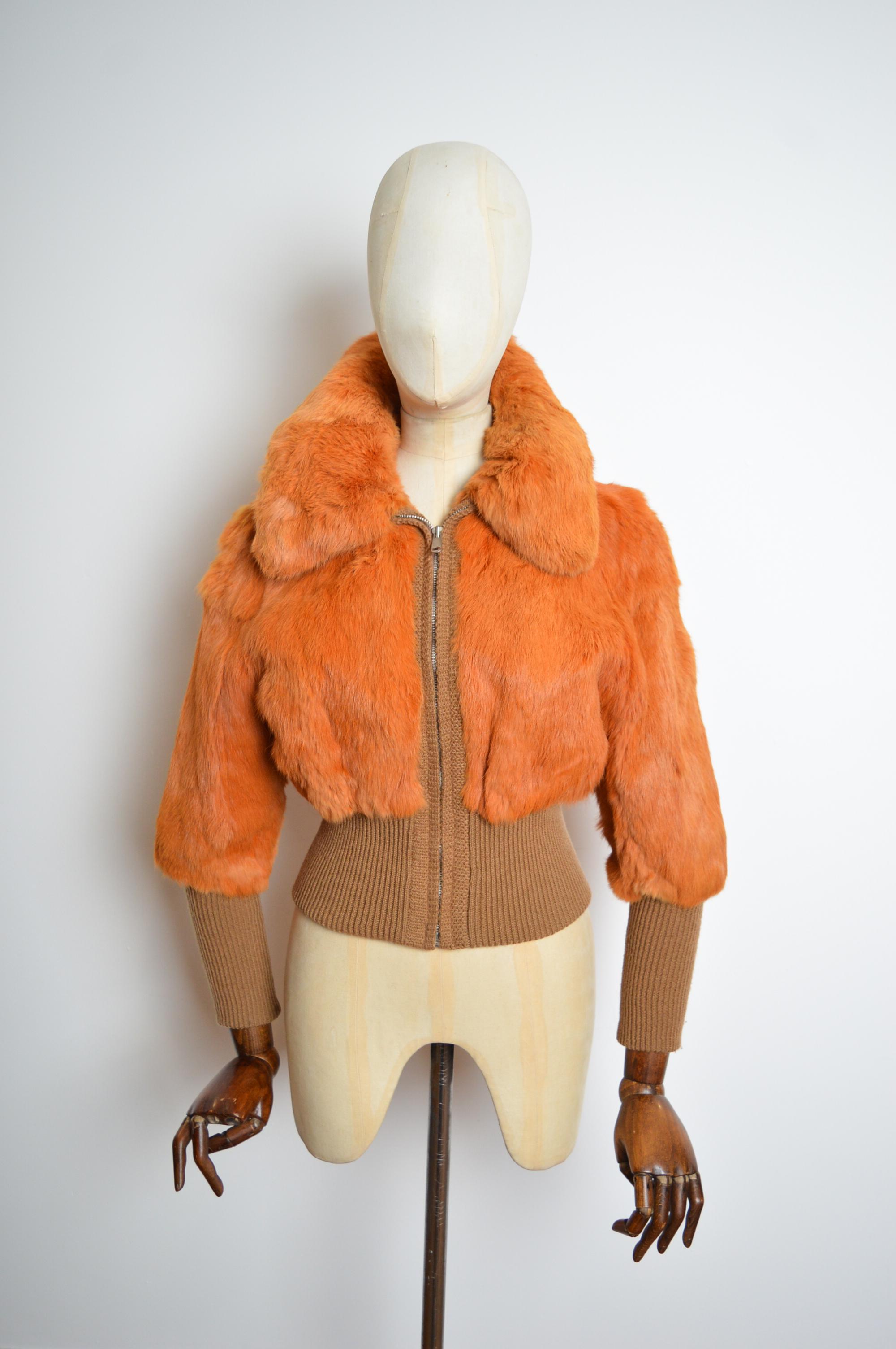 1970s Orange Coney fur Cropped Wool Vintage Bomber Jacket - Coat 4