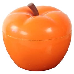 1970er Orangefarbene Plastik-Apfelkiste, Tschechoslowakei