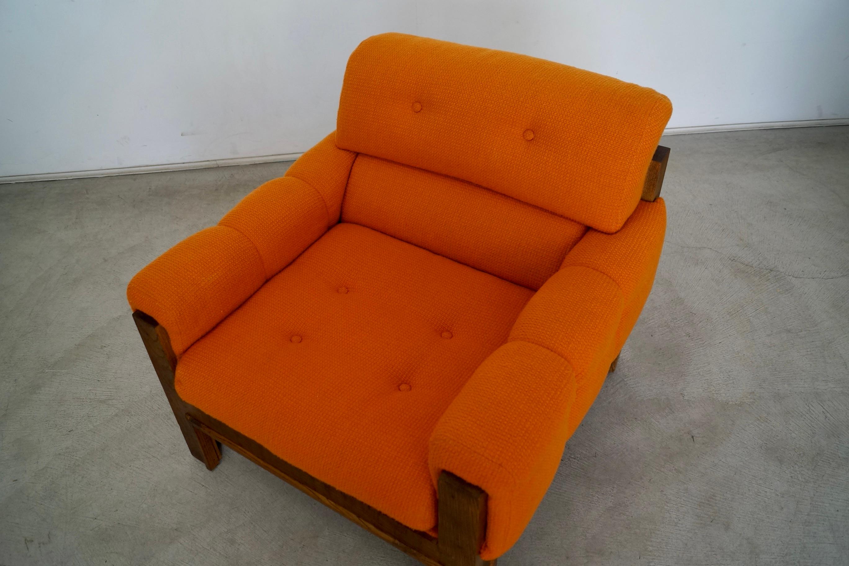 1970s Orange Tweed Lounge Chair 10
