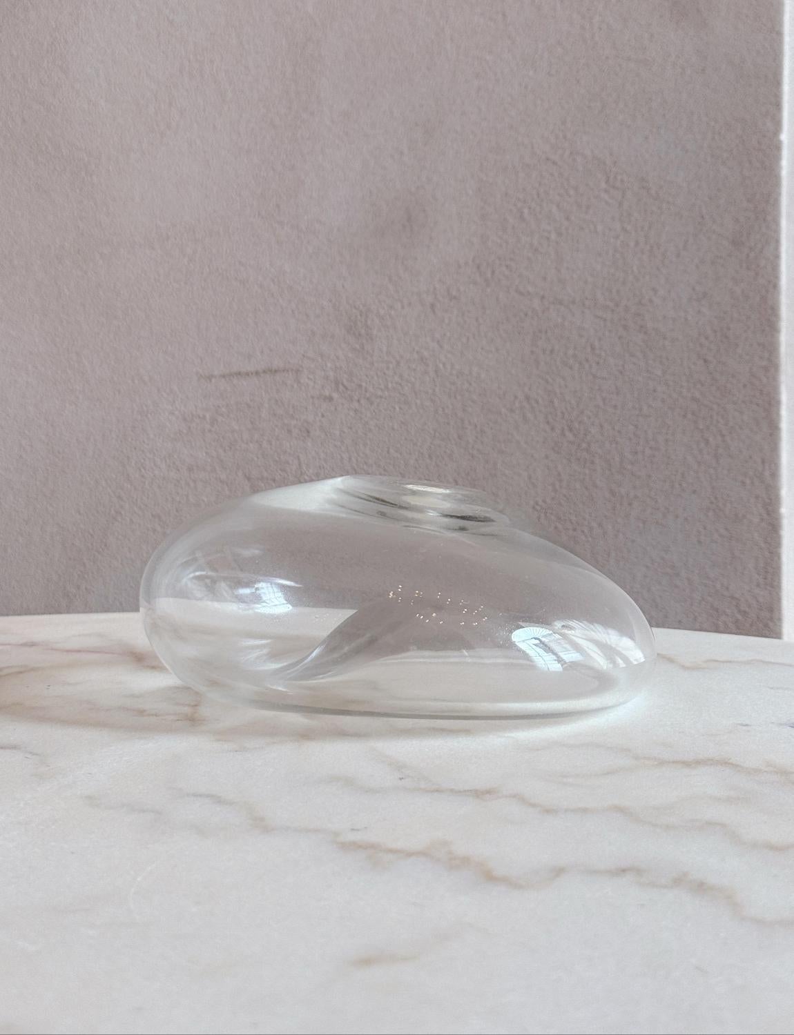 Late 20th Century 1970s Organic Signed Alfredo Barbini Murano Glass Bowl For Sale
