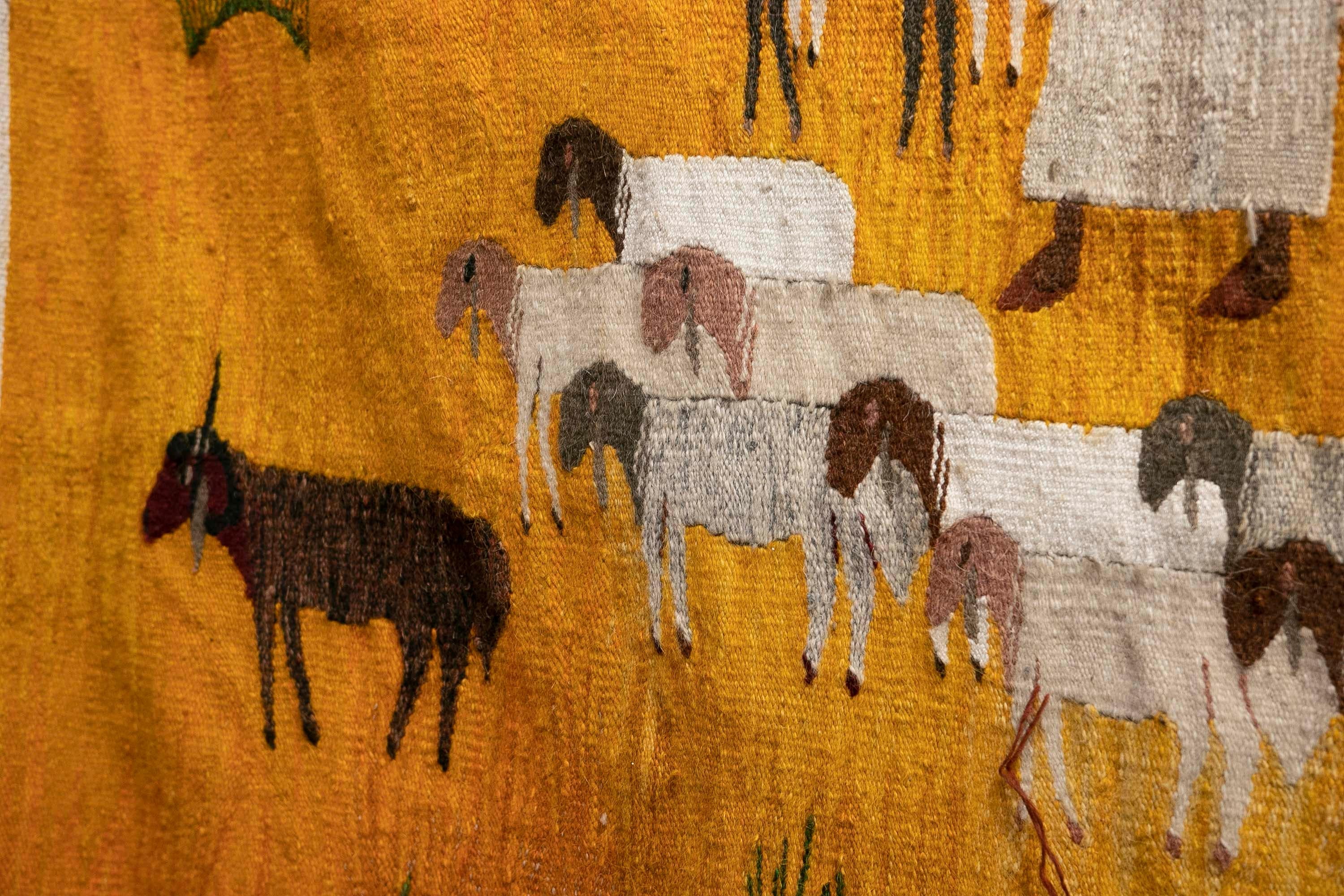 Handgefertigter Wandteppich im orientalischen Stil der 1970er Jahre mit einem Hirten mit seinen Tieren  8