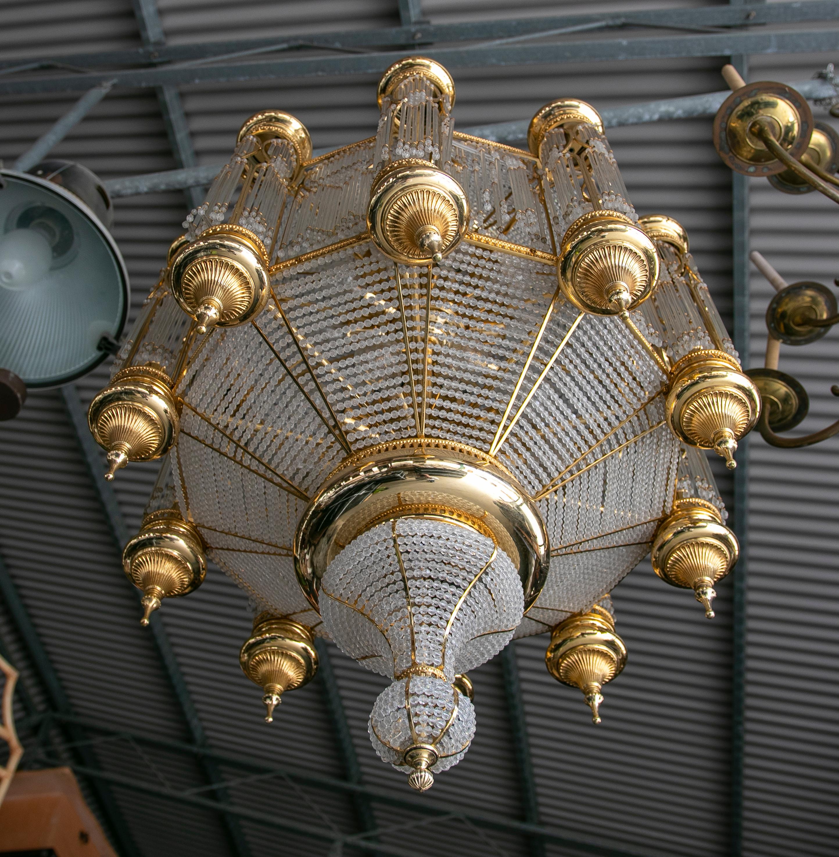 1970s Orientalist Style Ceiling Lamp in Gilded Brass and Crystal For Sale 6