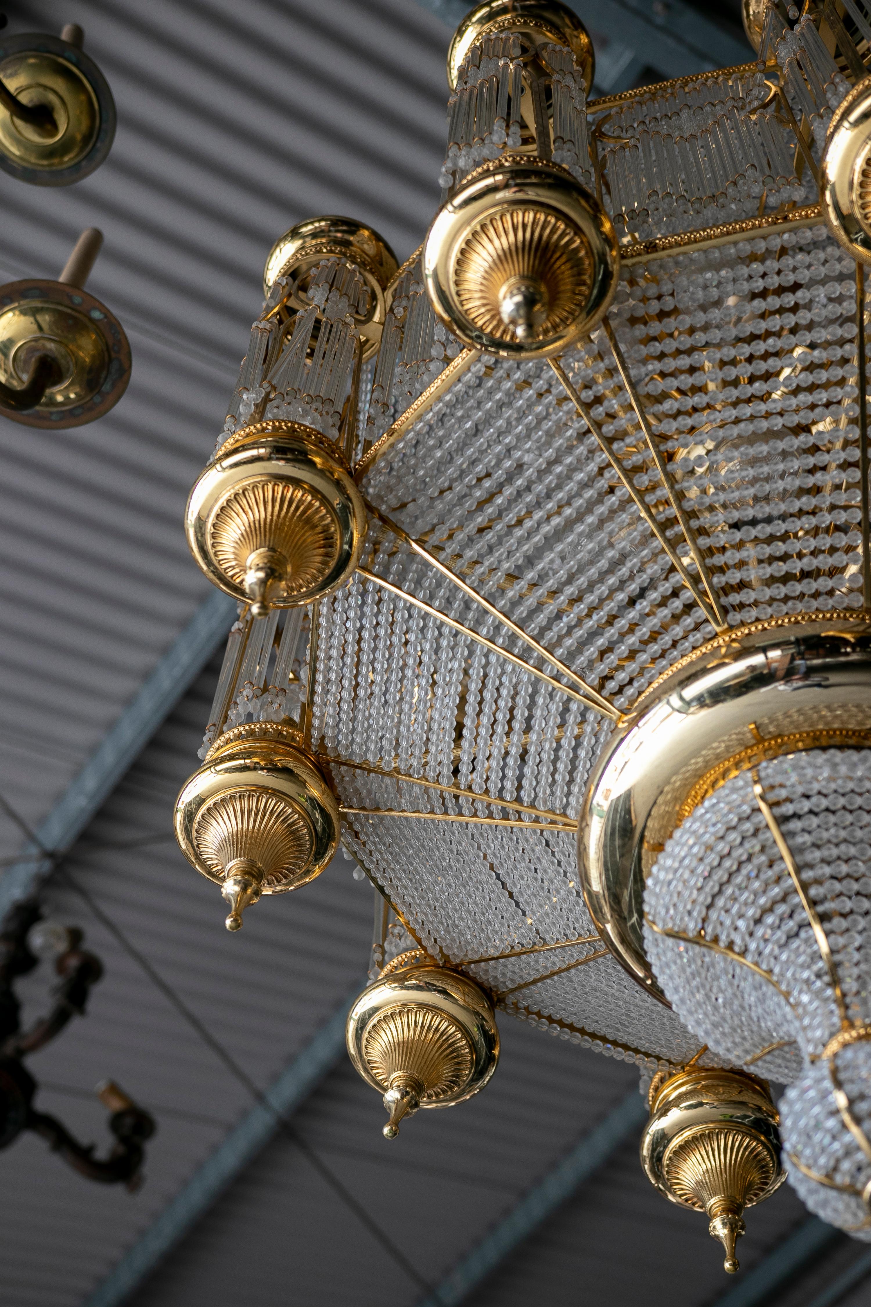 1970s Orientalist Style Ceiling Lamp in Gilded Brass and Crystal For Sale 8