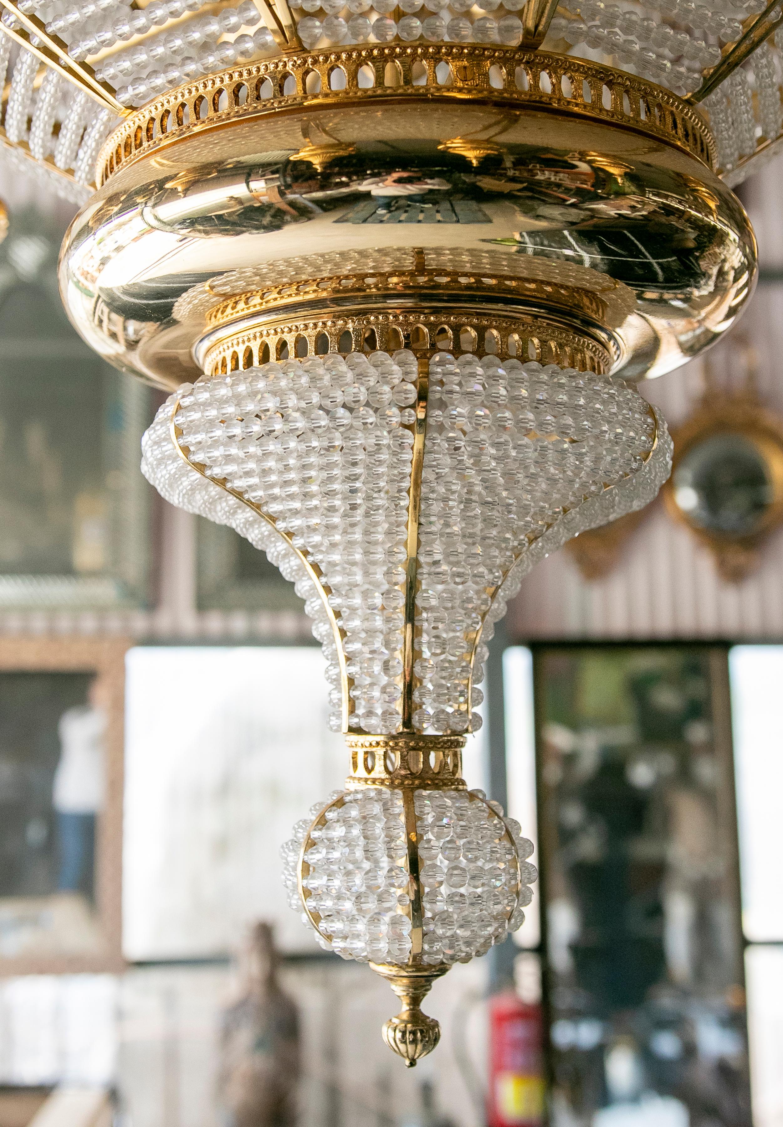 1970s Orientalist Style Ceiling Lamp in Gilded Brass and Crystal In Good Condition For Sale In Marbella, ES