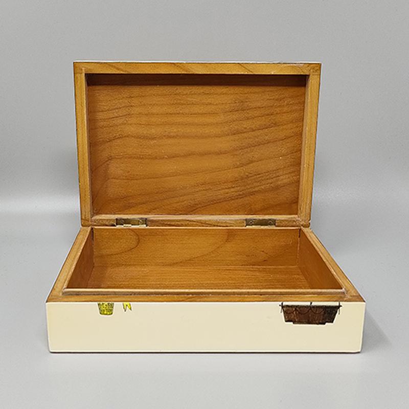 Bois Magnifique boîte d'origine des années 1970 de Piero Fornasetti. Fabriqué en Italie en vente