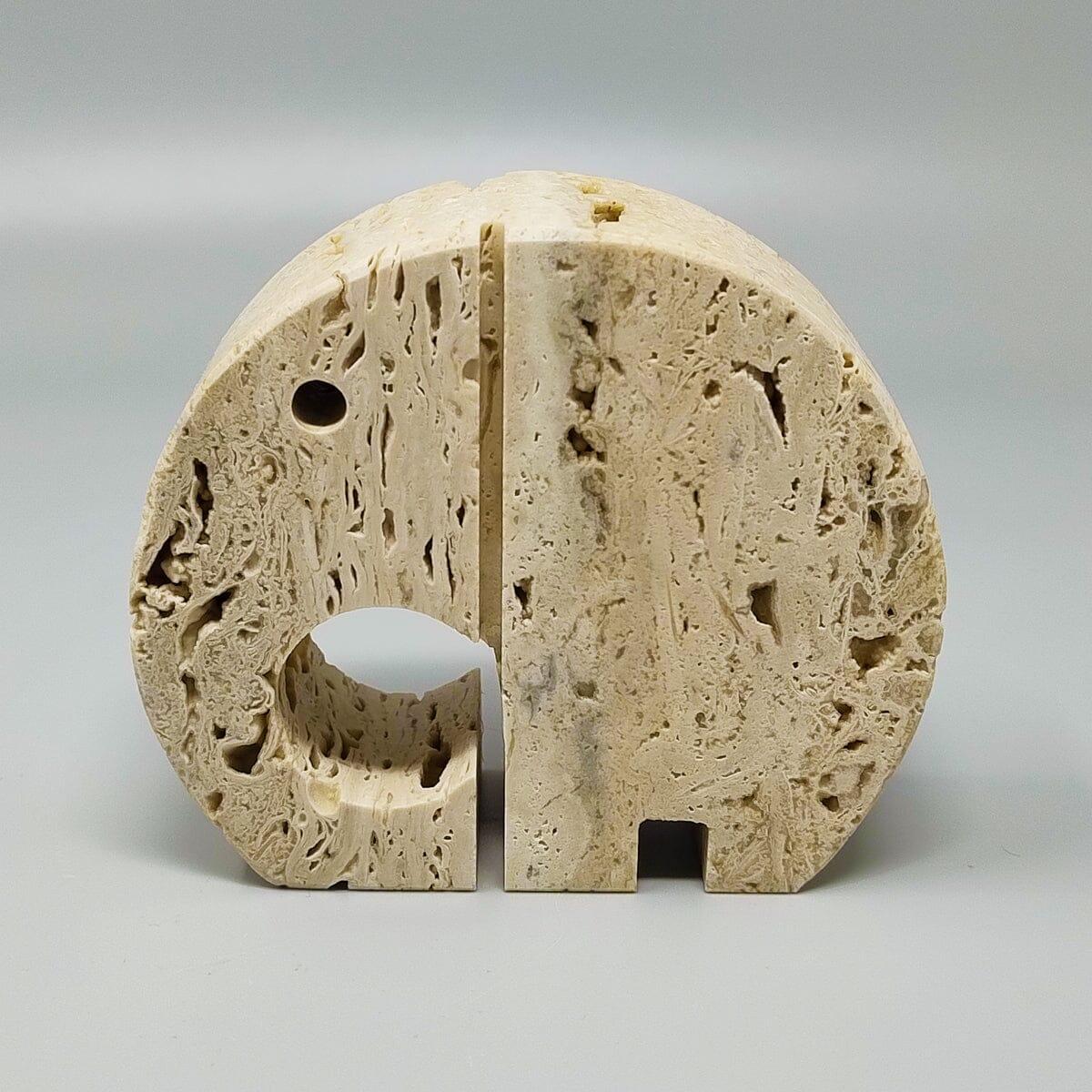 Mid-Century moderno 1970s Original Travertine Elephant Sculpture by Enzo Mari for F.lli Mannelli in vendita