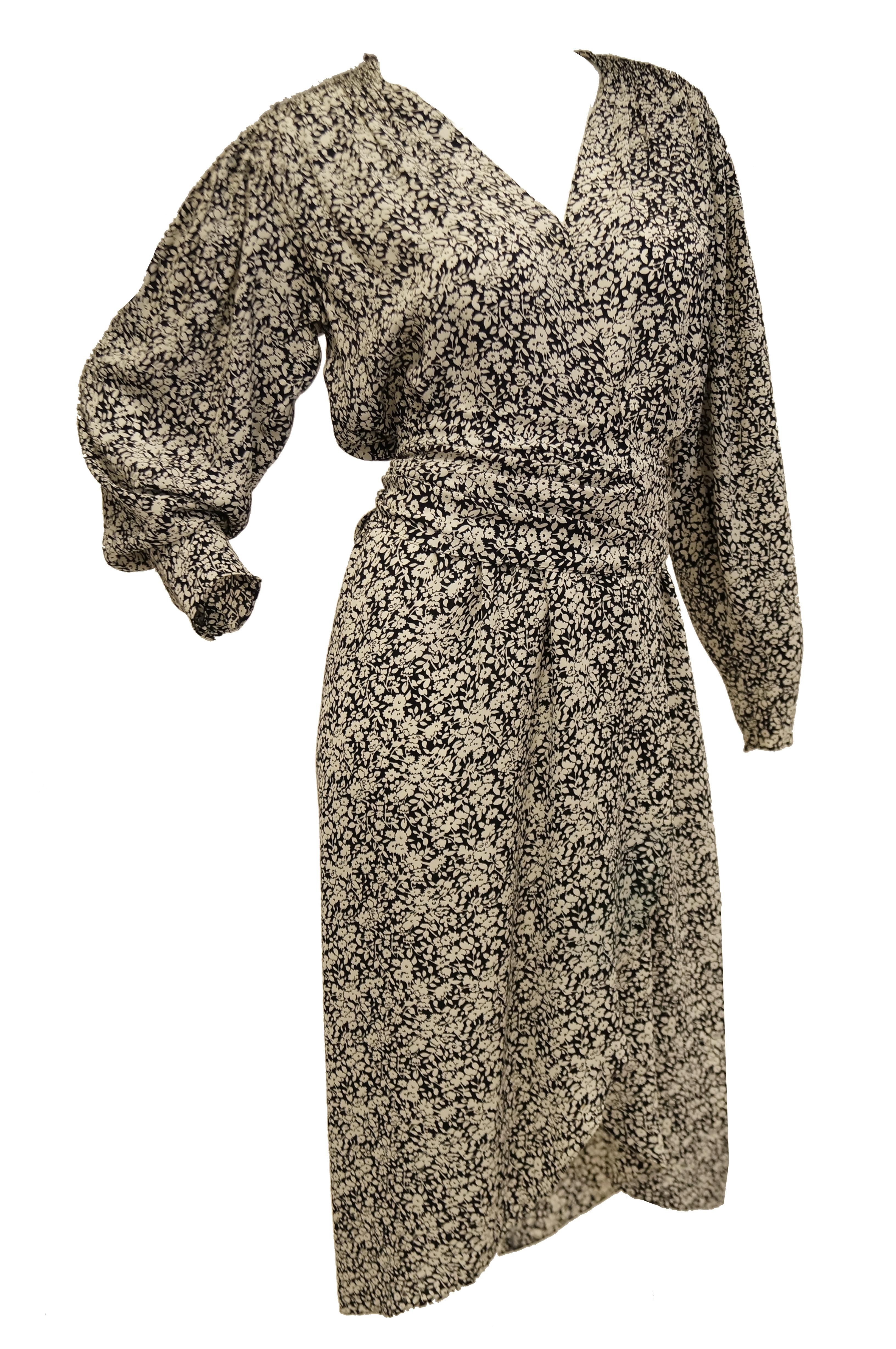 1970s wrap dress