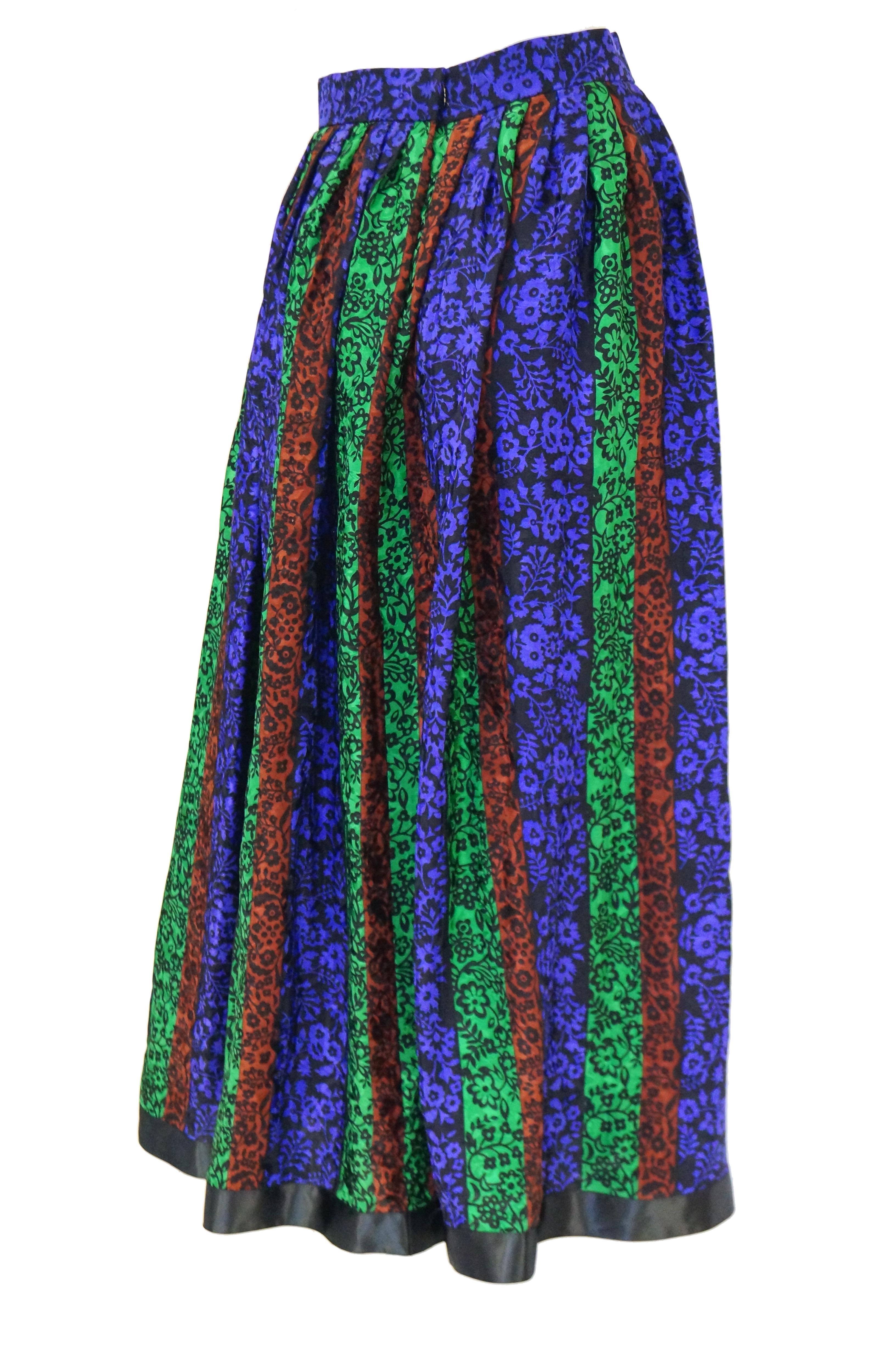 1970s Oscar de la Renta Silk Maxi Skirt in Blue, Green, Red Floral In Excellent Condition For Sale In Houston, TX