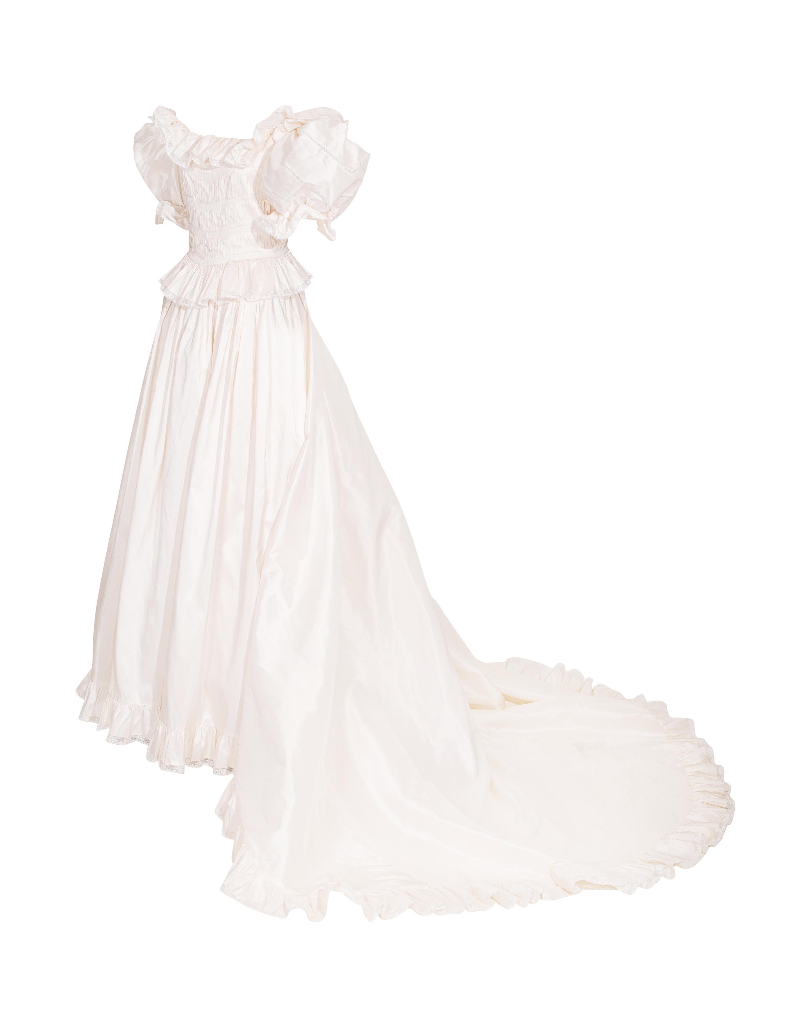 1970's Oscar de la Renta White Off-Shoulder Silk Ruffle Gown with Long Train In Good Condition For Sale In North Hollywood, CA