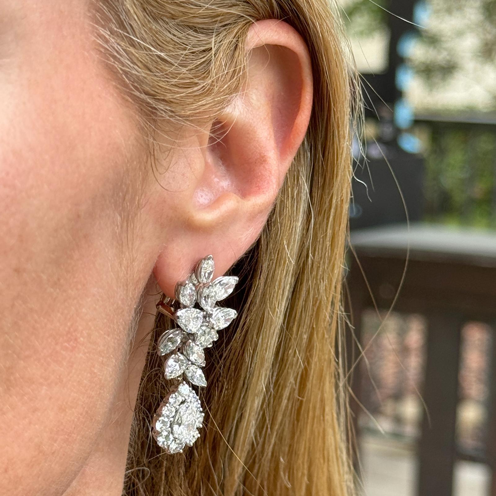 Modern 1970's Oscar Heyman Custom Diamond Platinum Drop Dangle Earrings 17.8 CTW