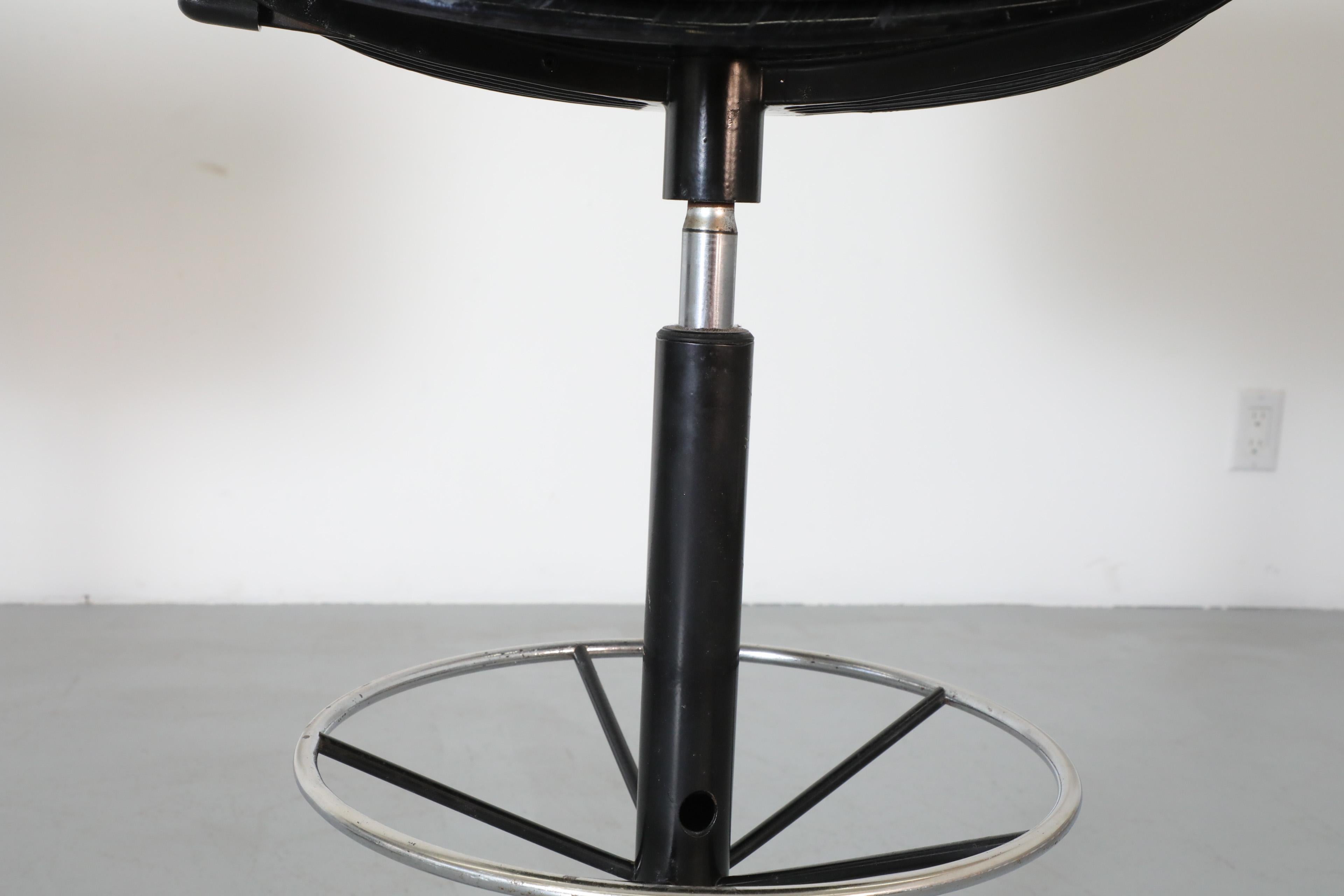 Tabourets de bar réglables Modus noirs Osvaldo Borsani pour Tecno, années 1970 5