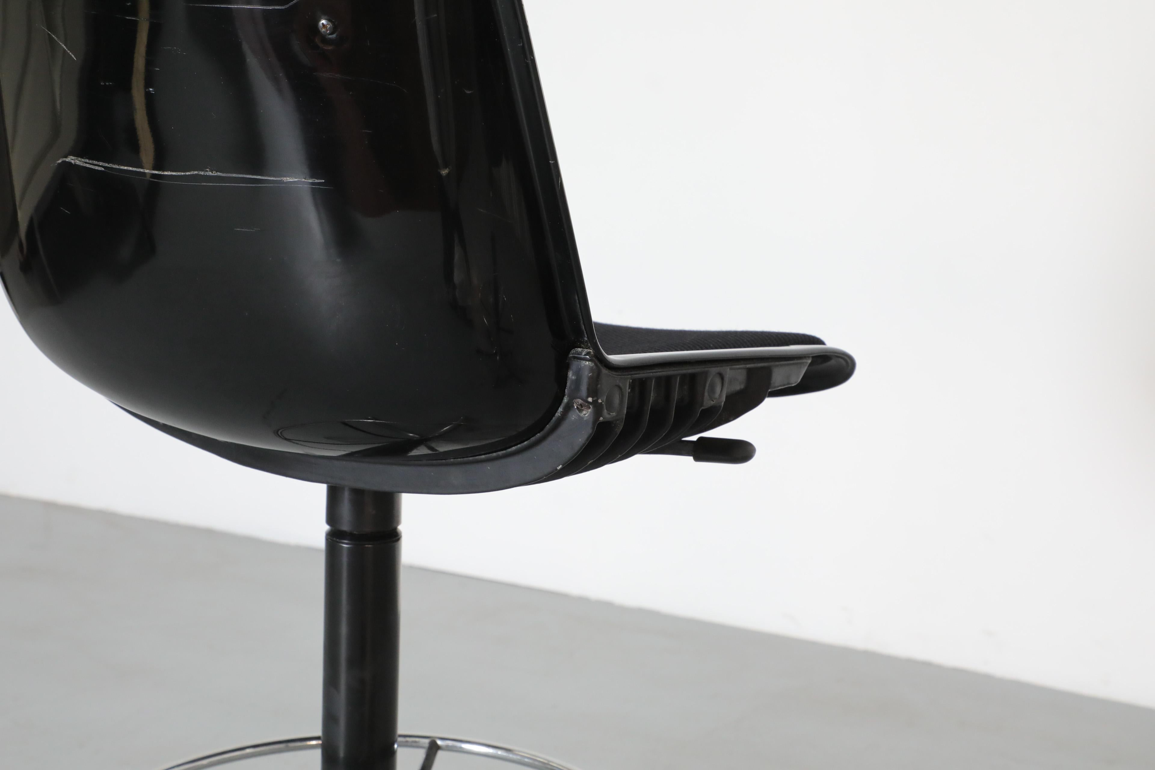 Tabourets de bar réglables Modus noirs Osvaldo Borsani pour Tecno, années 1970 8