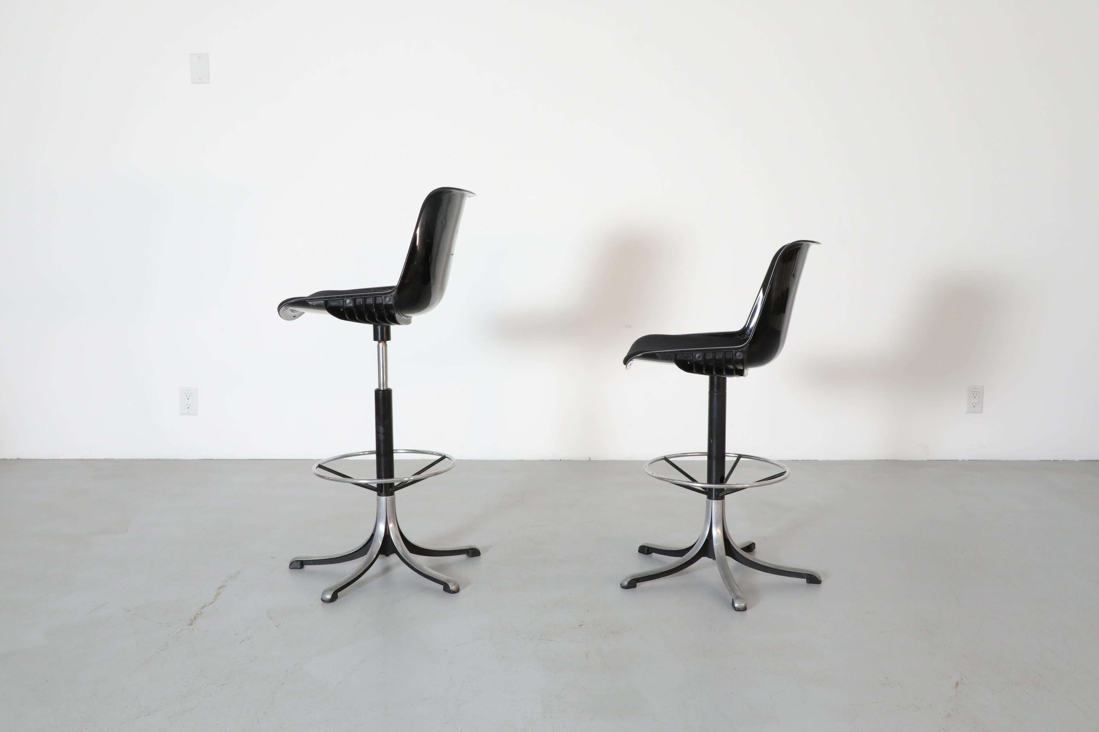 italien Tabourets de bar réglables Modus noirs Osvaldo Borsani pour Tecno, années 1970