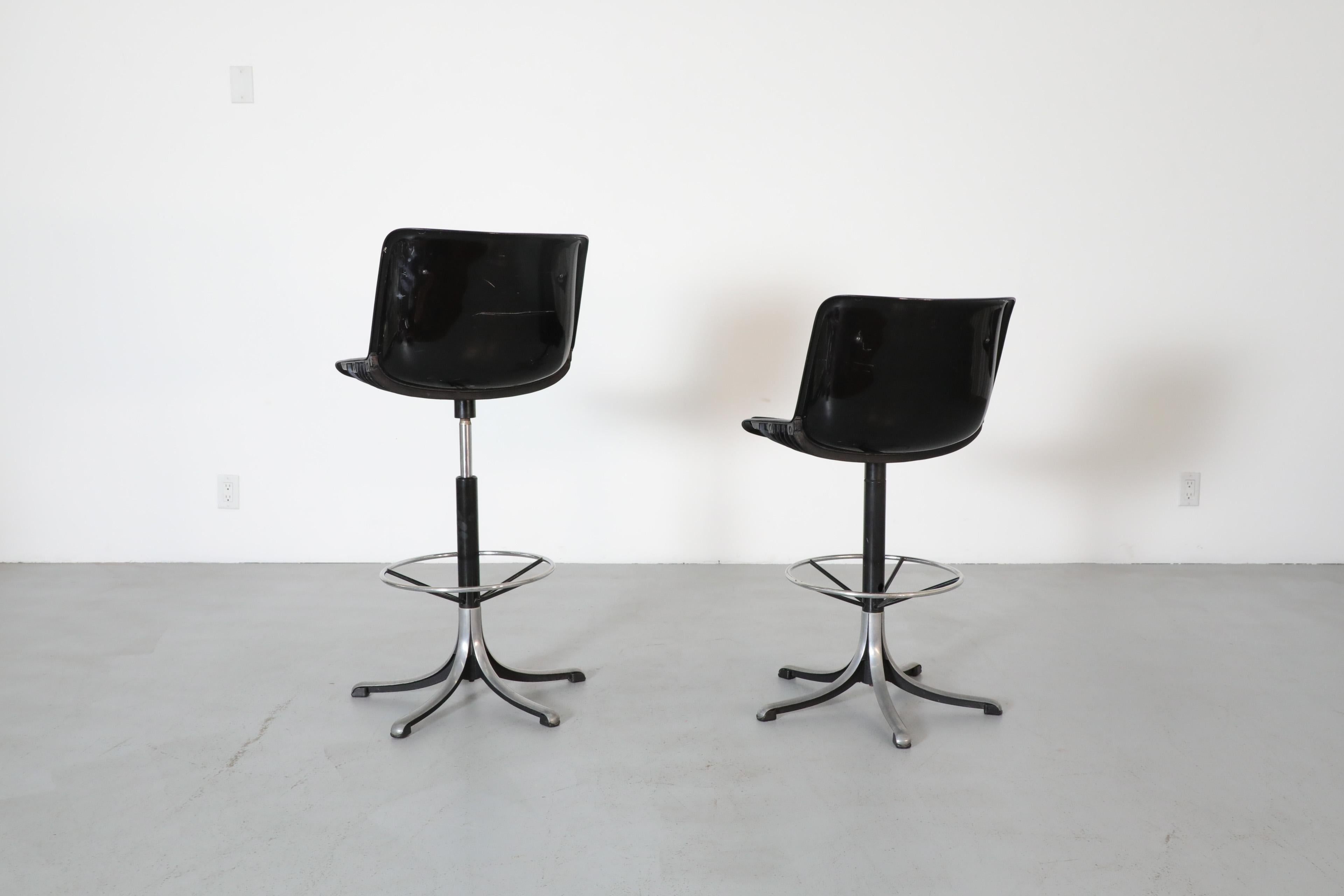 Moulé Tabourets de bar réglables Modus noirs Osvaldo Borsani pour Tecno, années 1970