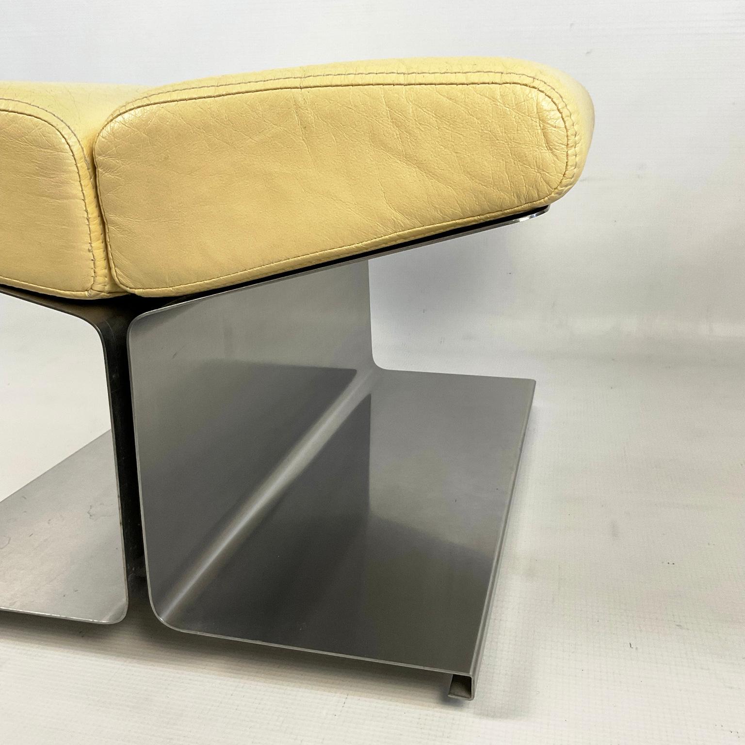 1970s Ottoman by Paul Geoffroy for Uginox in Brushed Stainless Steel France In Good Condition For Sale In London, GB