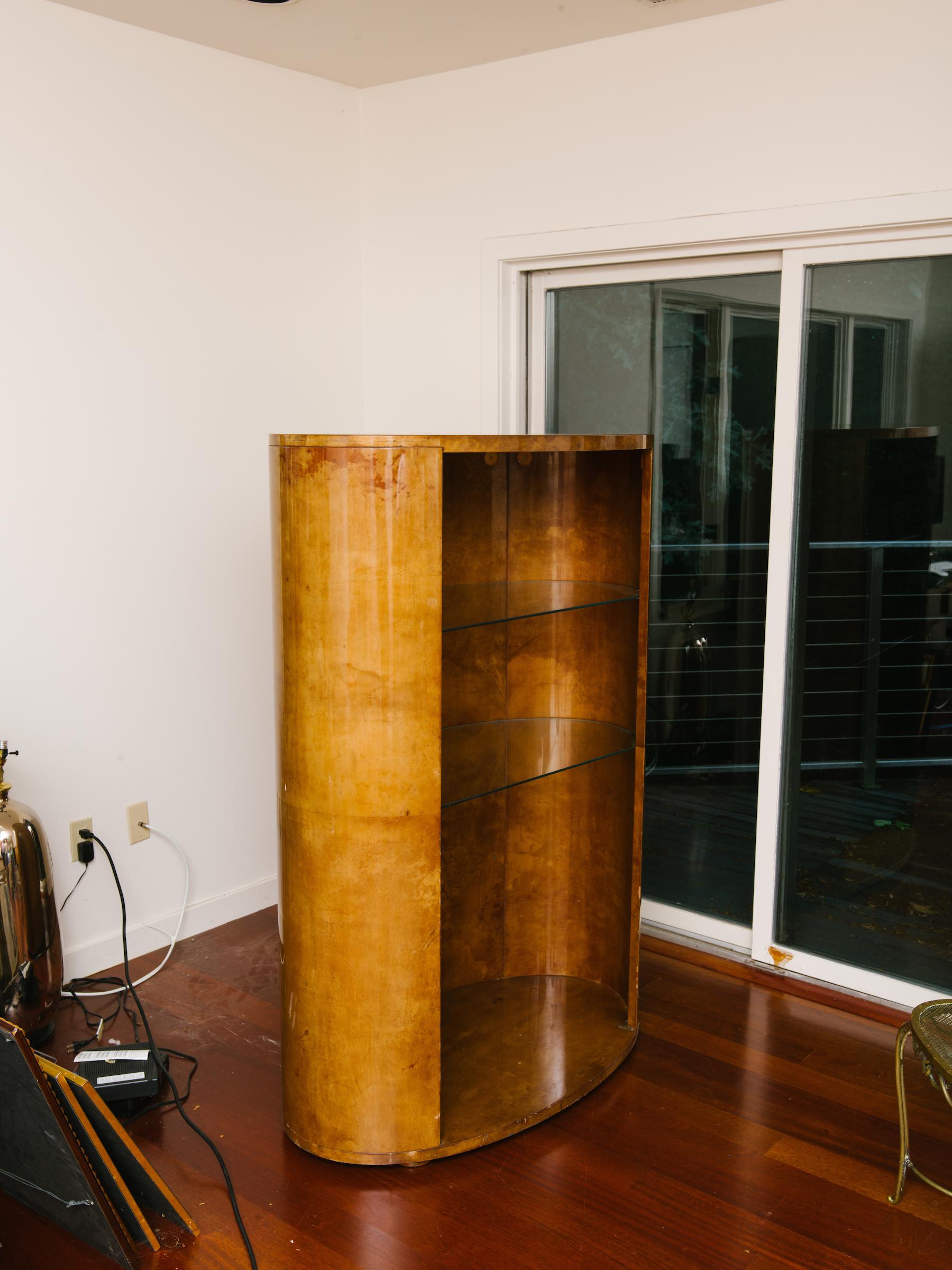 1970s Oval Goatskin Bookcase in the Style of Aldo Tura 1