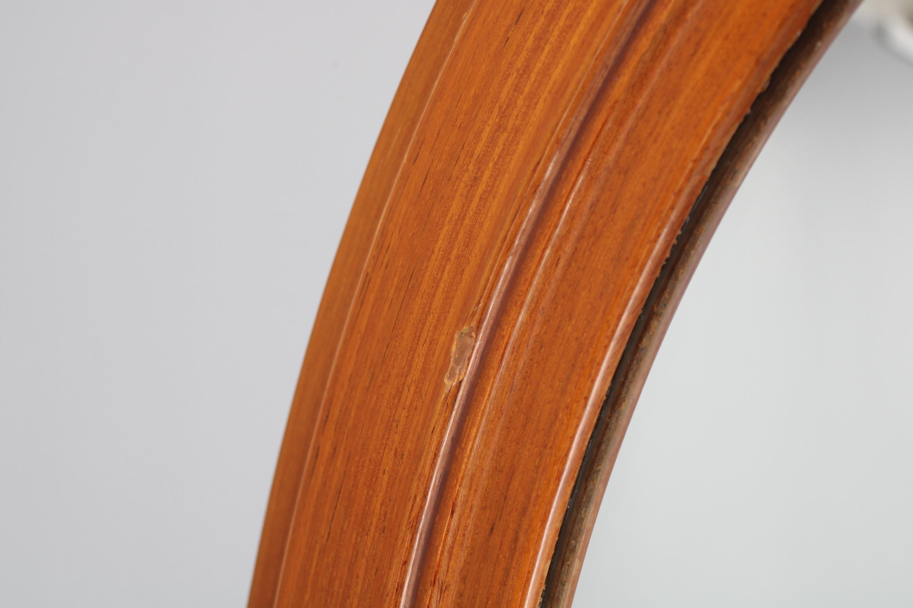 Miroir ovale des années 1970, Italie en vente 2