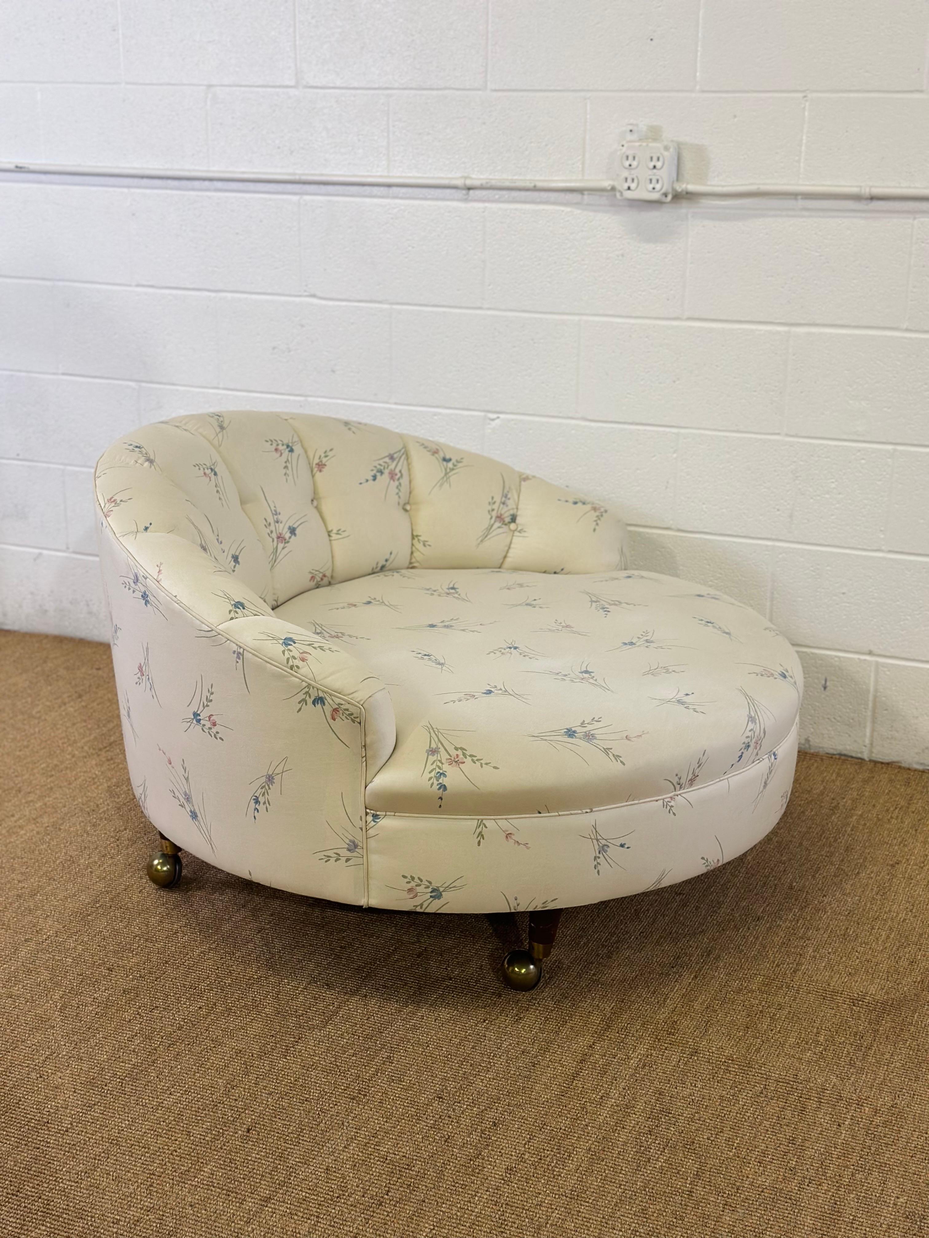 Mid-Century Modern 1970s Oversized Tufted Back Barrel Tub Chair  For Sale