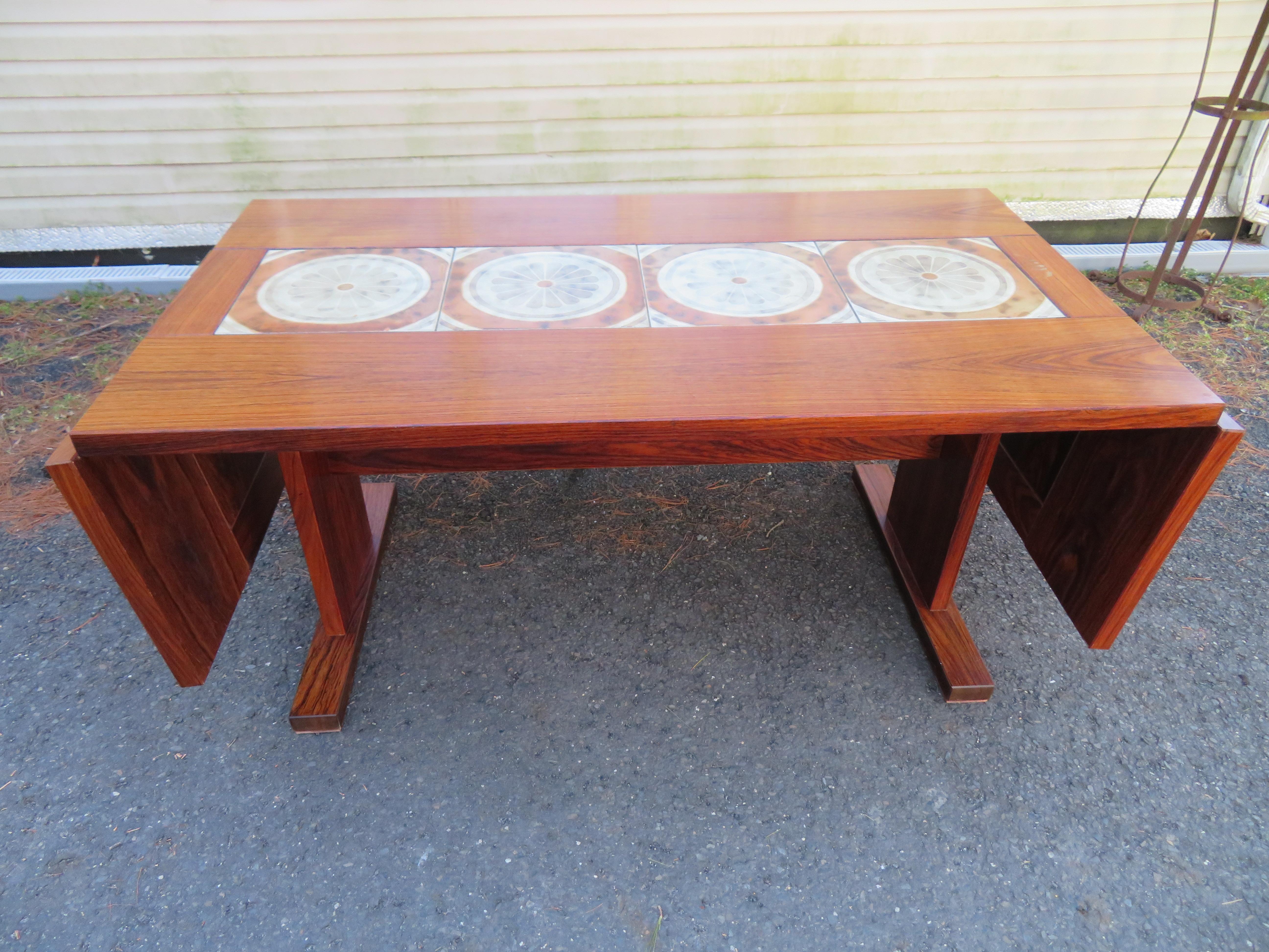 1970s Ox Art Mesa de comedor danesa de palisandro con hoja abatible Mediados de siglo Danés en venta