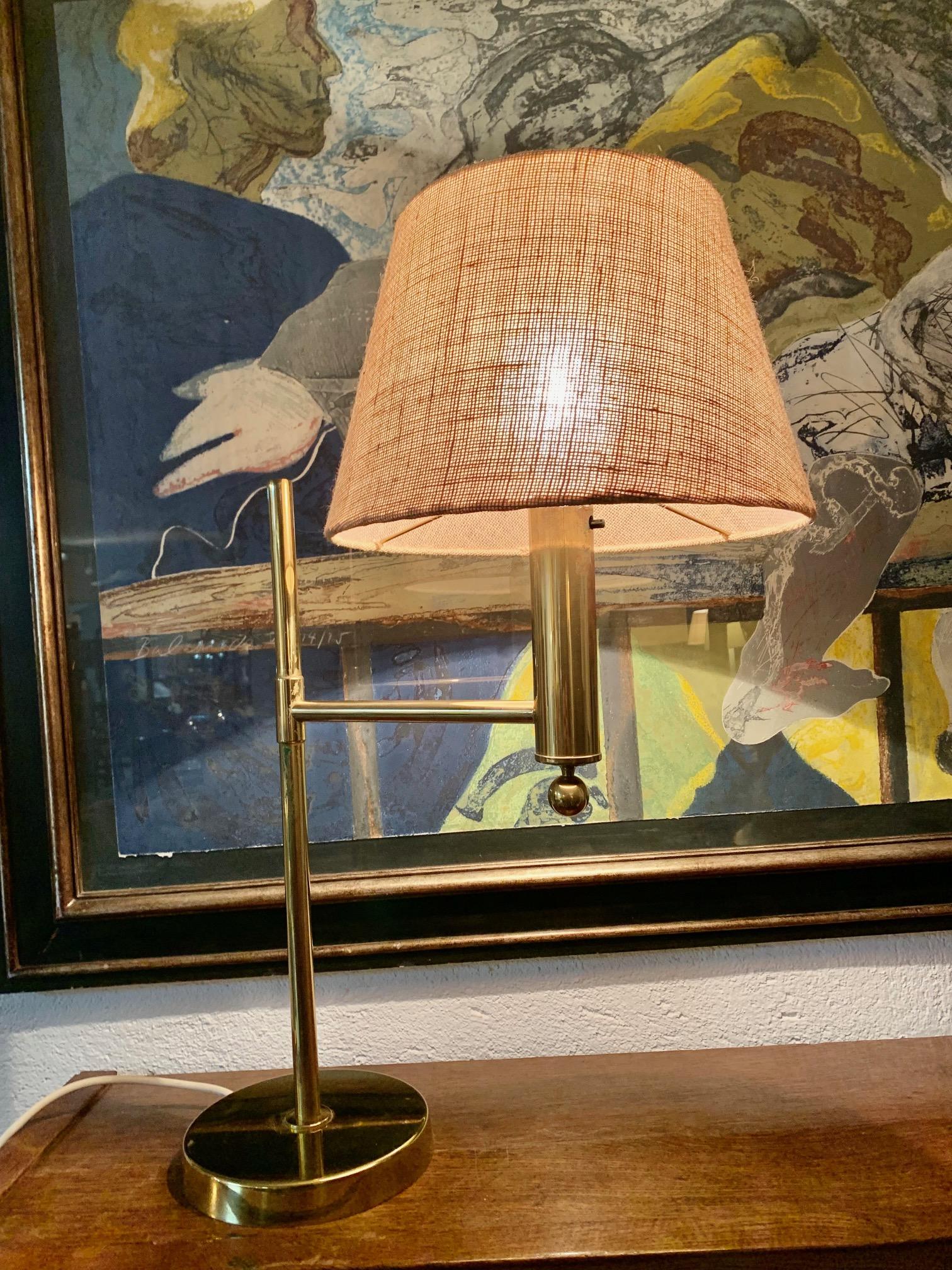 Paire de lampes de table Bergboms Brass Sweden des années 1970 en vente 4