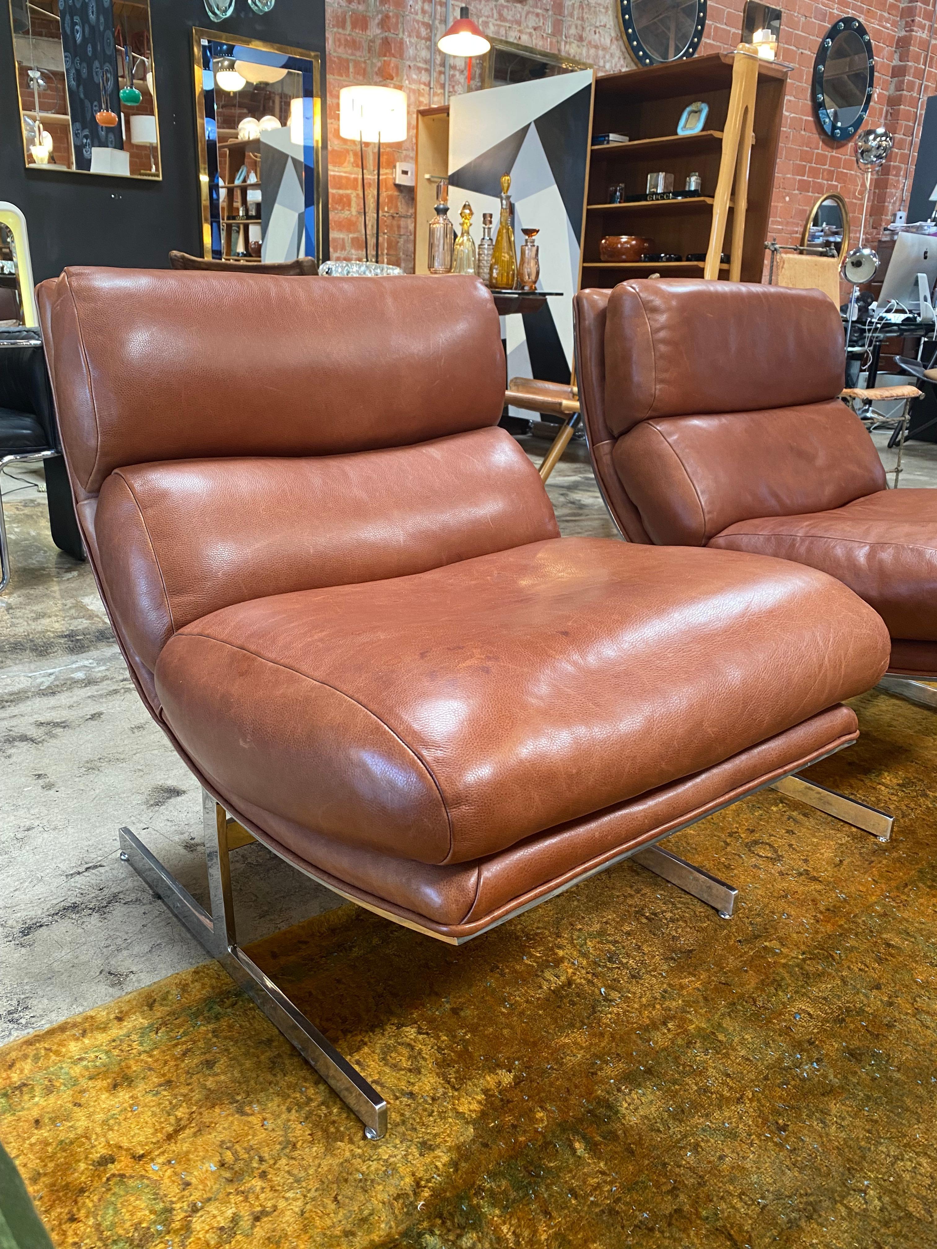 American 1970s Pair of 2 Lounge Chair Designed by Kipp Stewart for Directional