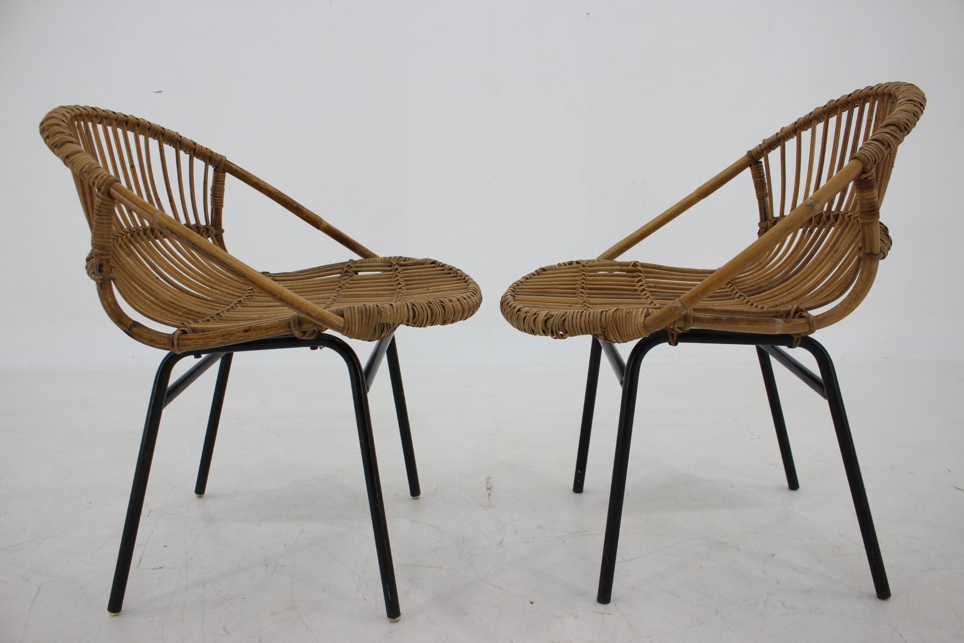 Mid-Century Modern 1970s Pair of Alan Fuchs Rattan and Iron Lounge Chairs, Czechoslovakia For Sale