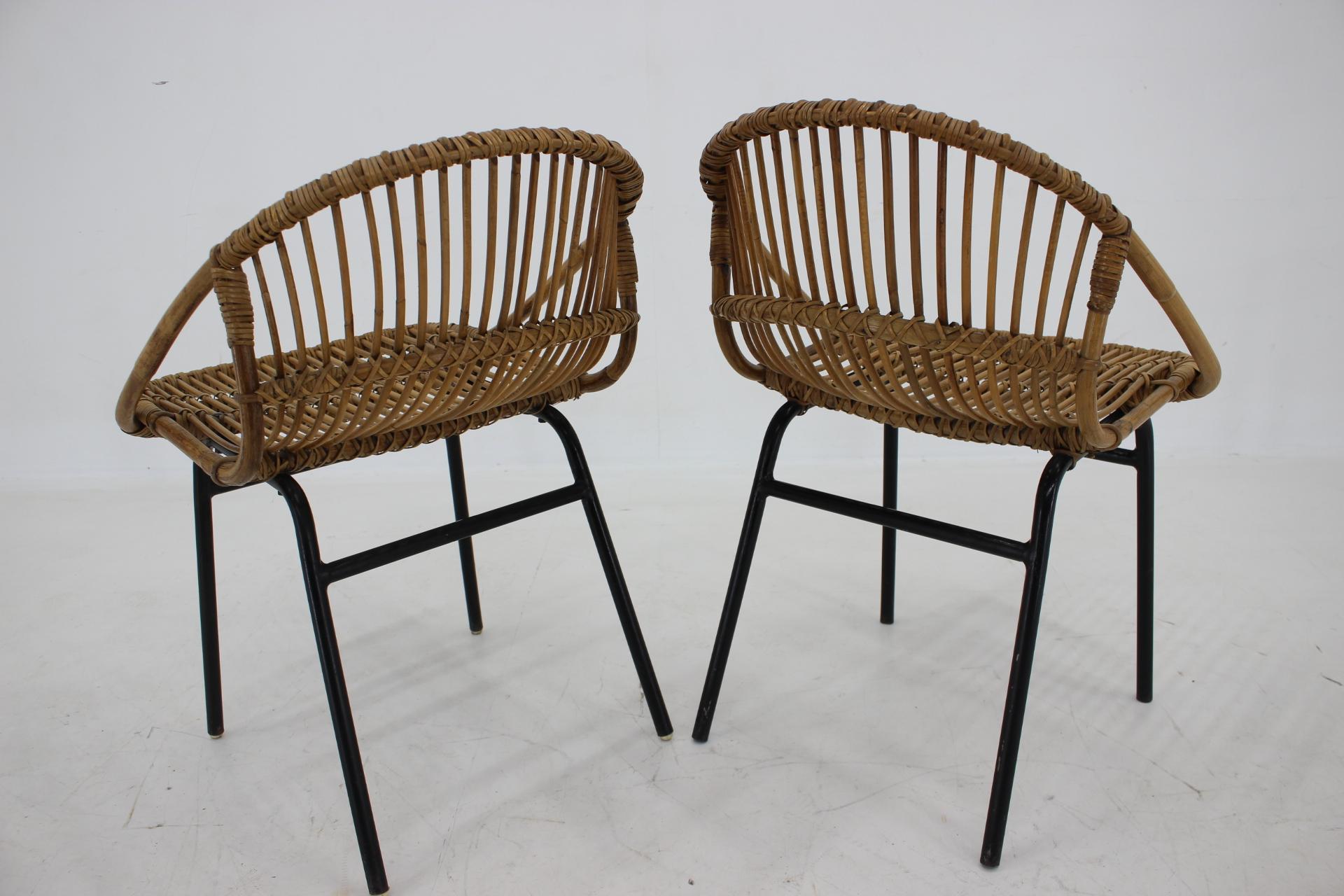 1970s Pair of Alan Fuchs Rattan and Iron Lounge Chairs, Czechoslovakia For Sale 1