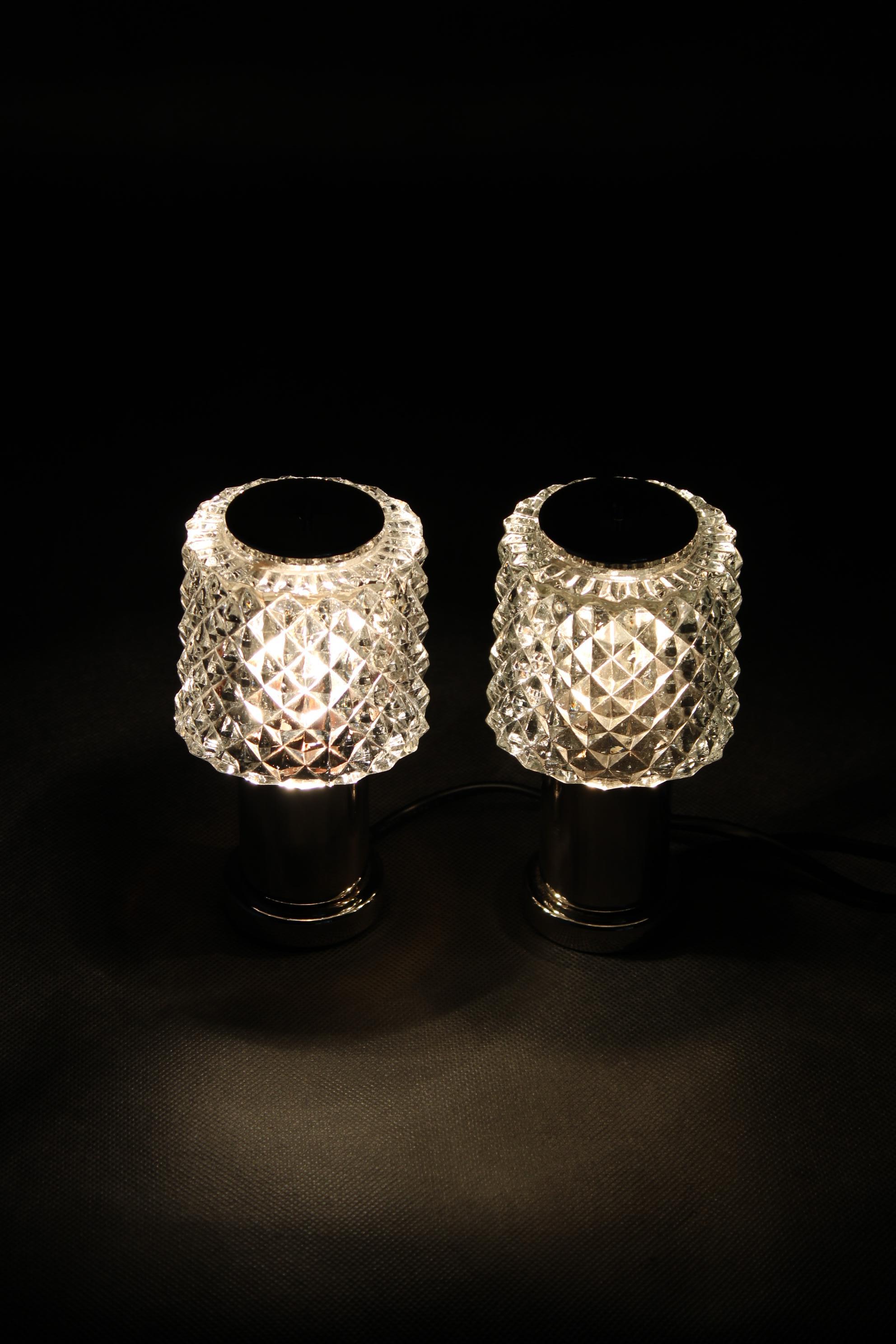 Pareja de lámparas de cristal de mesilla de noche de los años 70, Kamenicky Senov, Checoslovaquia en venta 5